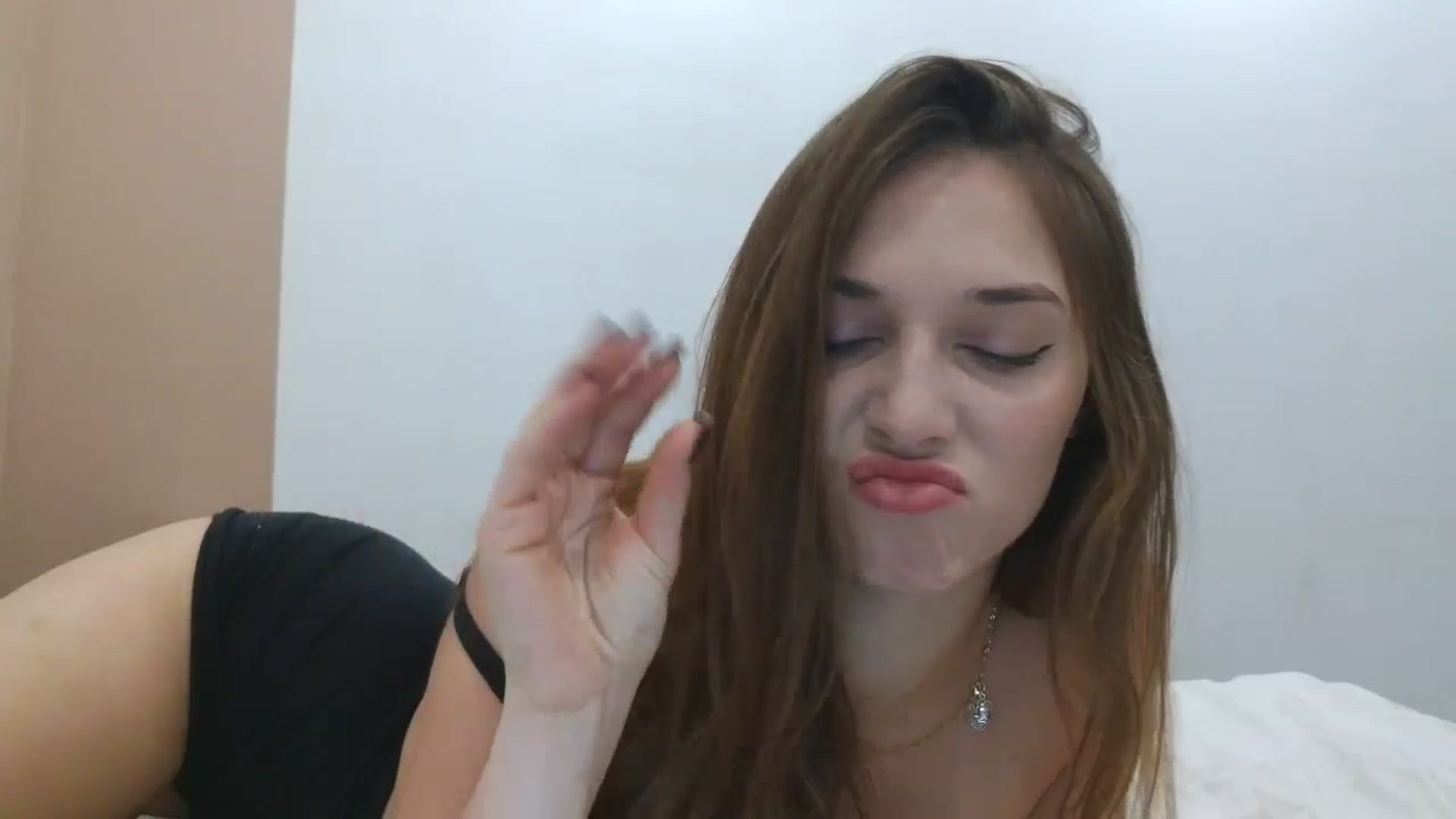 Gallery image thumbnail from HaleyReed's myfreecams stream on, 10/09/2025, 11:41 image 10 of 20