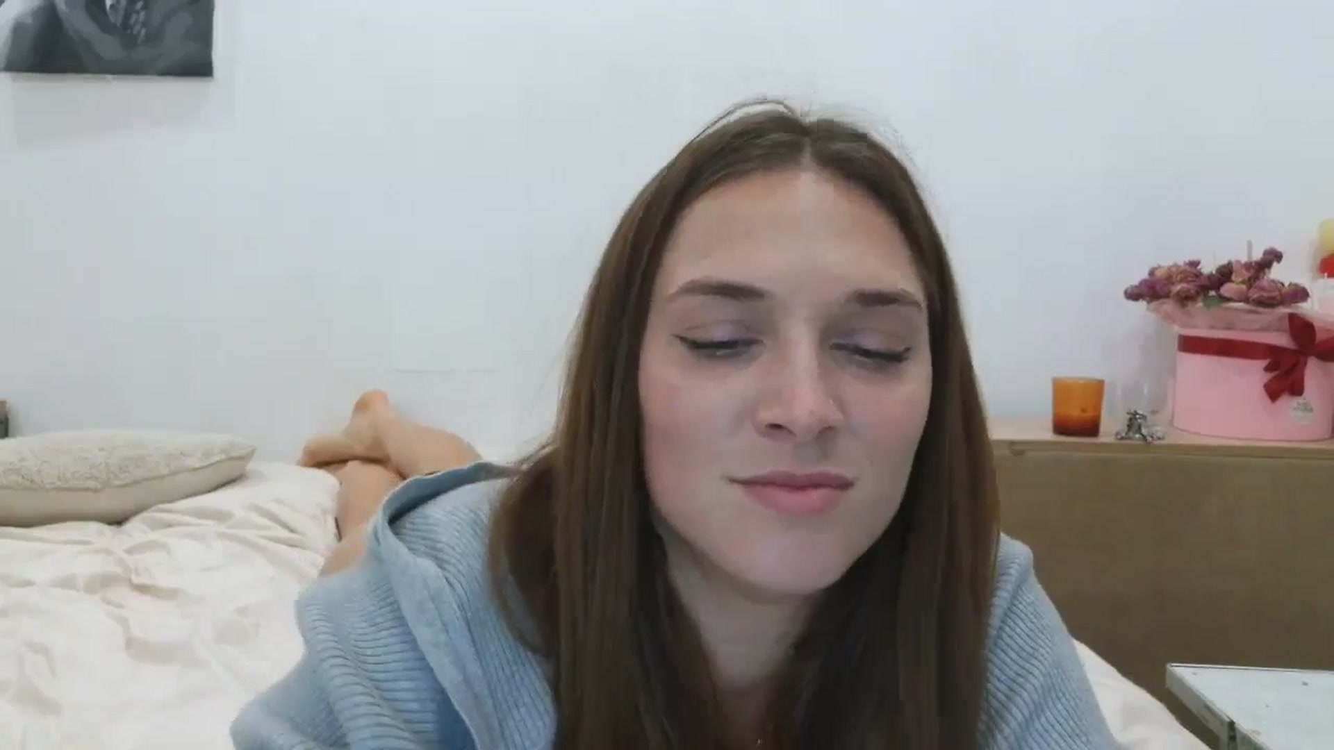 Gallery image thumbnail from HaleyReed's myfreecams stream on, 10/09/2025, 14:58 image 16 of 20