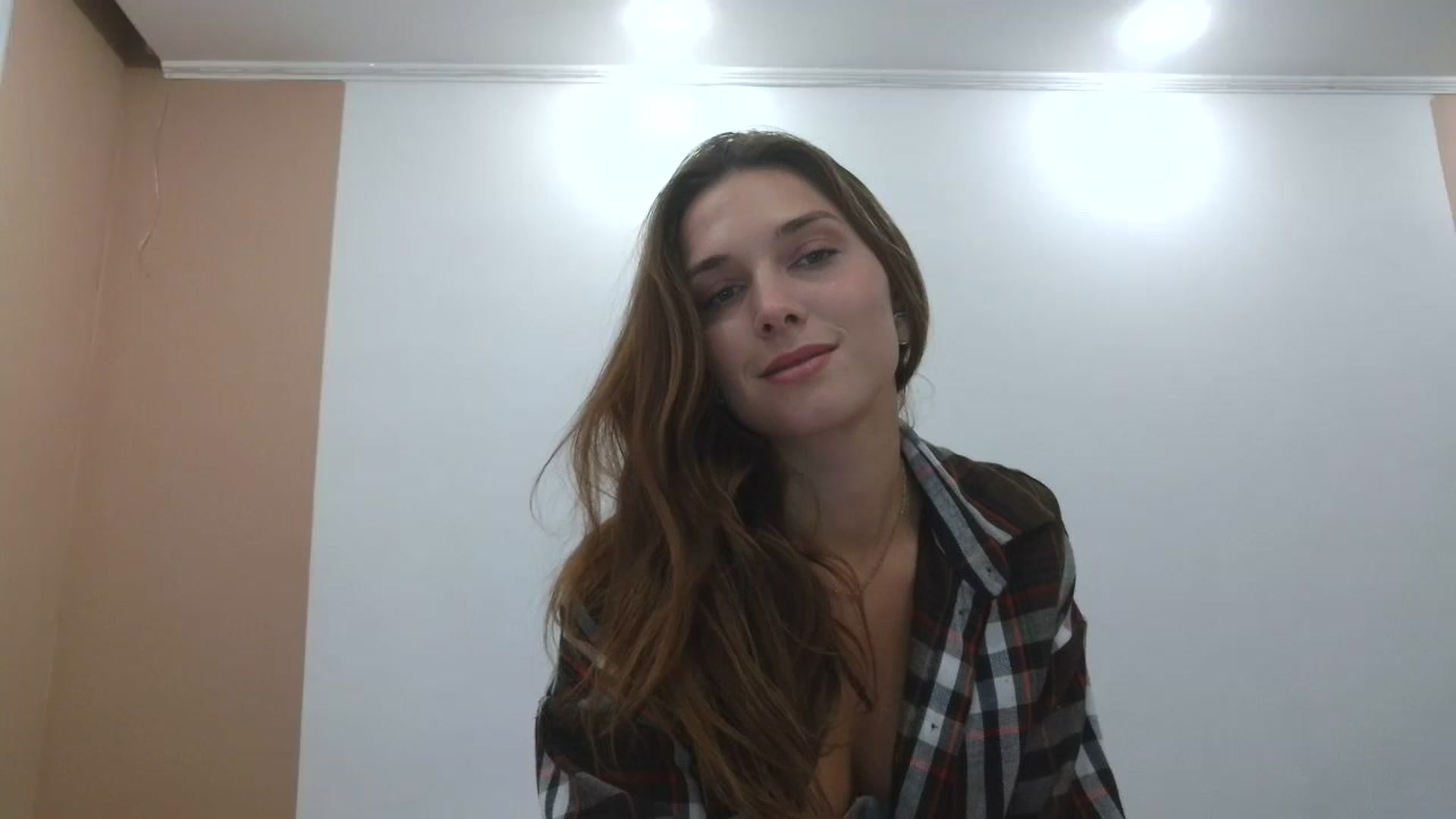 Gallery image thumbnail from HaleyReed's myfreecams stream on, 10/13/2025, 12:32 image 14 of 20