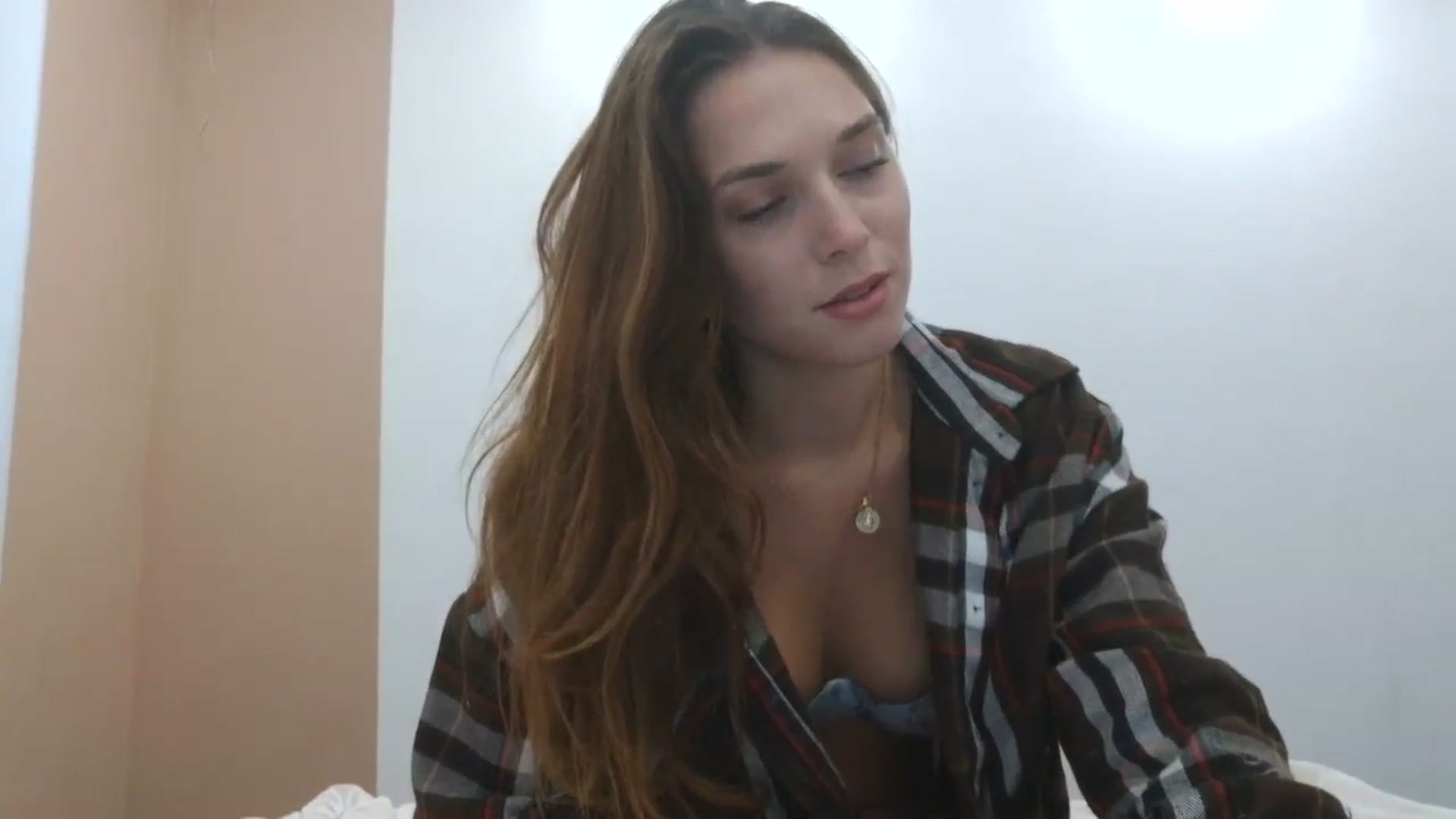 Gallery image thumbnail from HaleyReed's myfreecams stream on, 10/13/2025, 12:32 image 20 of 20