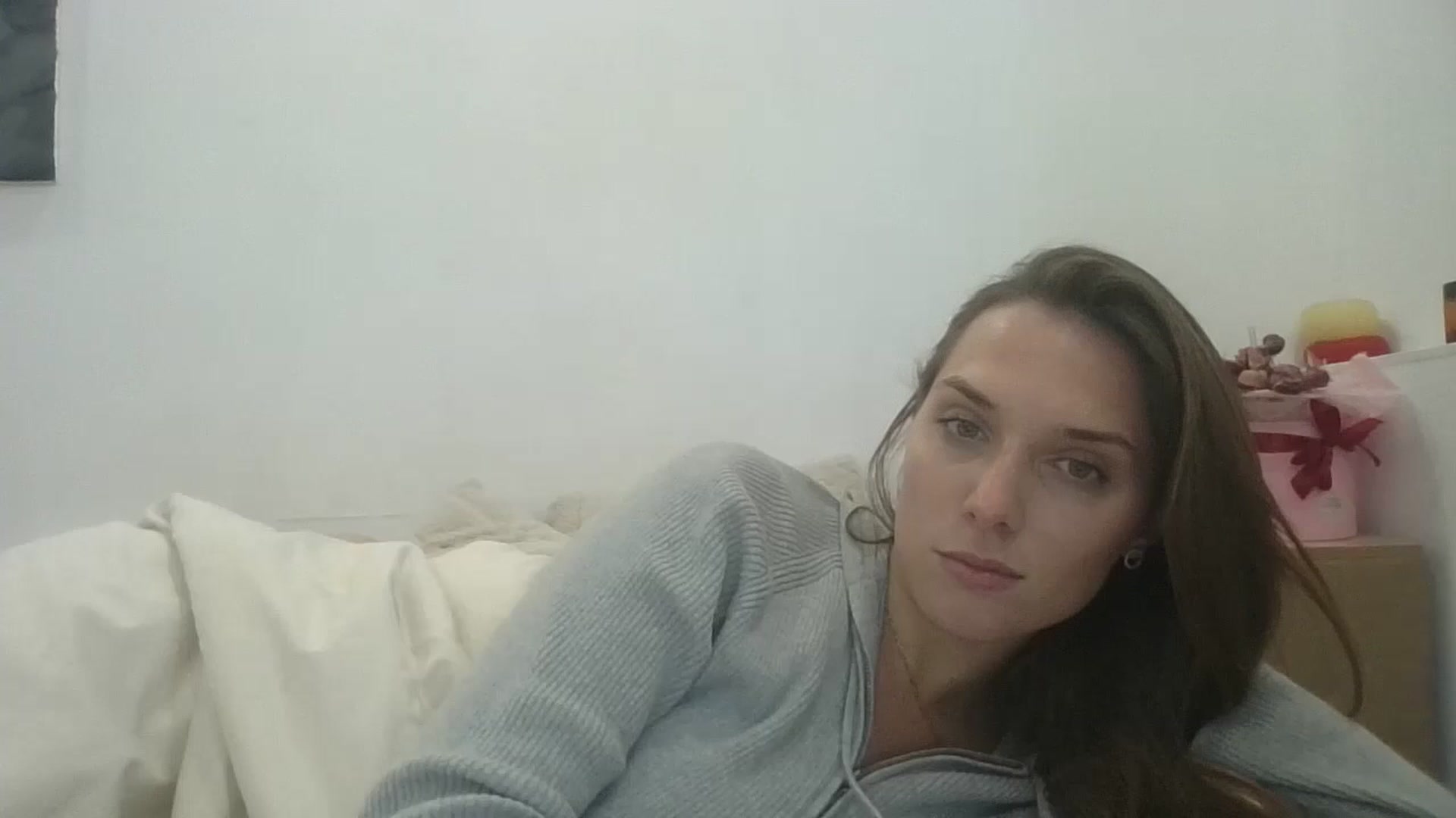 Gallery image thumbnail from HaleyReed's myfreecams stream on, 10/14/2025, 13:26 image 3 of 20