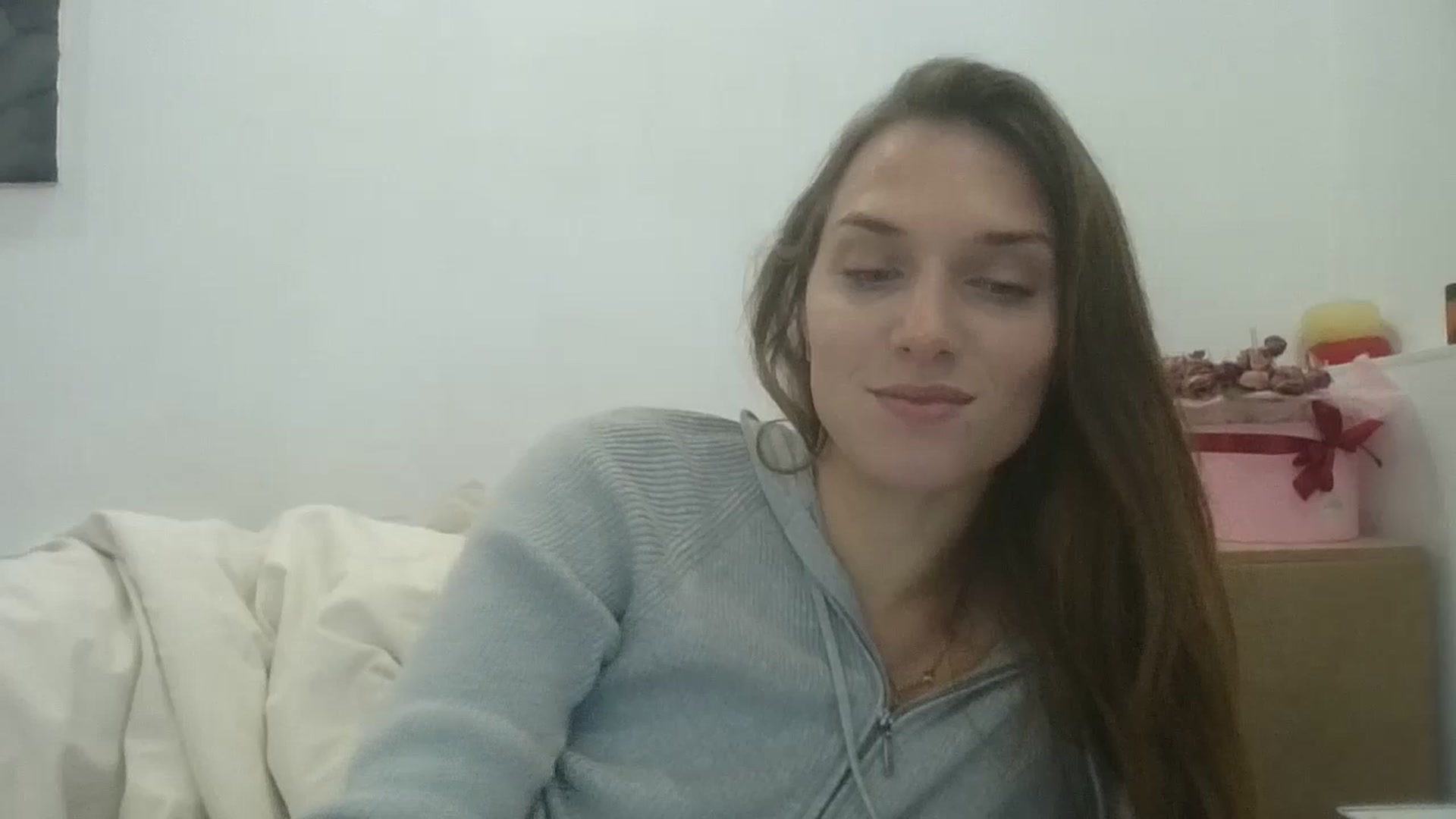 Gallery image thumbnail from HaleyReed's myfreecams stream on, 10/14/2025, 13:26 image 8 of 20