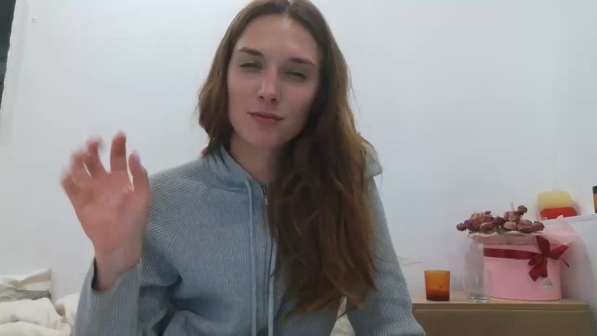 Gallery image thumbnail from HaleyReed's myfreecams stream on, 10/14/2025, 14:21 image 7 of 20