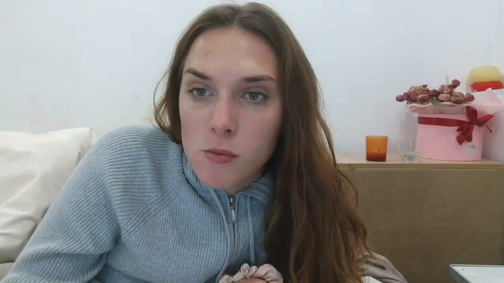 Gallery image thumbnail from HaleyReed's myfreecams stream on, 10/14/2025, 14:21 image 1 of 20