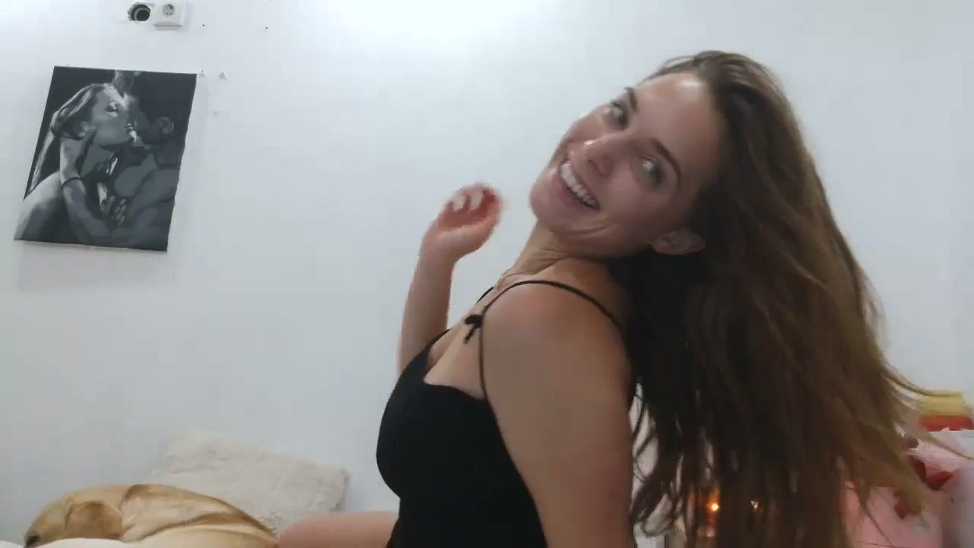 Gallery image thumbnail from HaleyReed's myfreecams stream on, 10/16/2025, 14:29 image 16 of 20