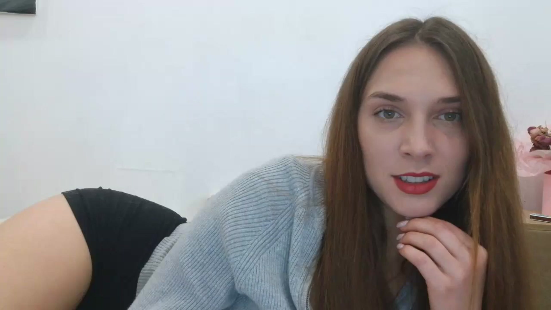 Gallery image thumbnail from HaleyReed's myfreecams stream on, 10/17/2025, 11:38 image 16 of 20