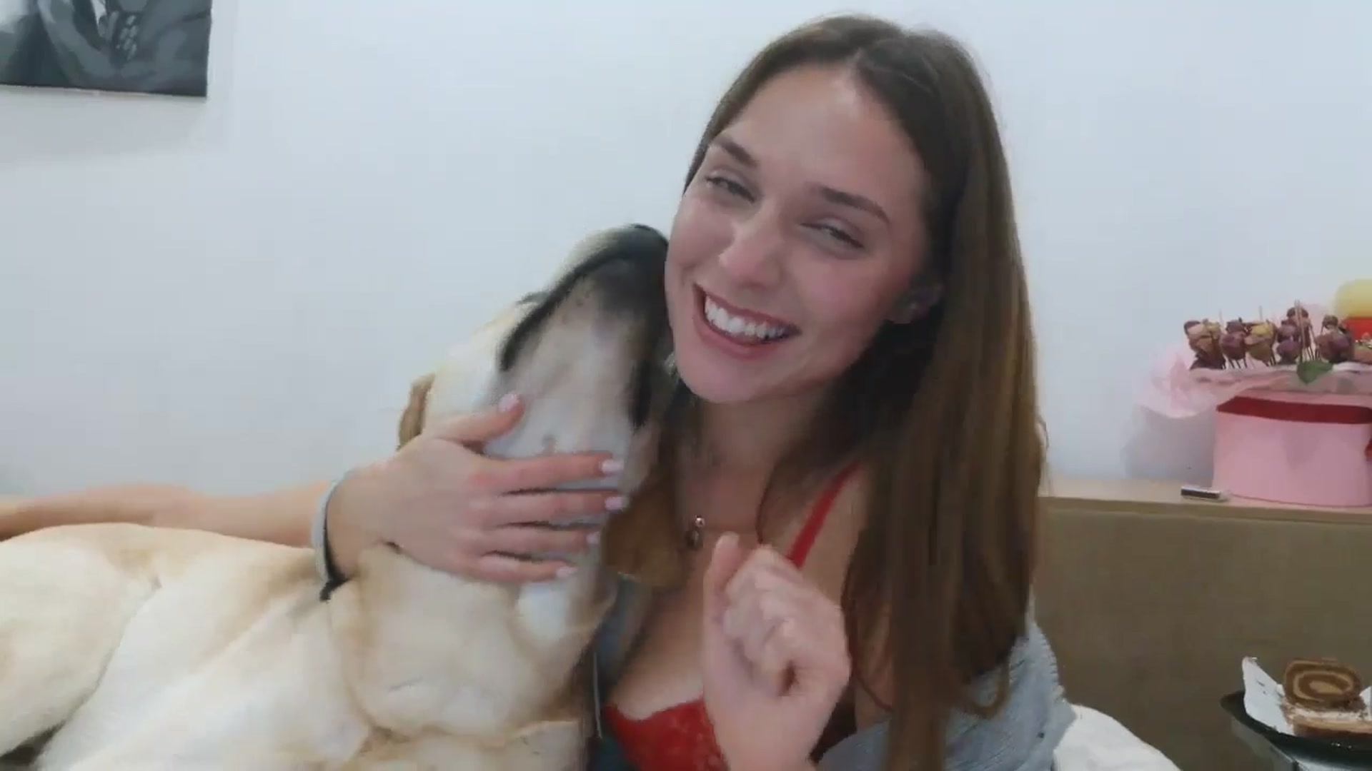 Gallery image thumbnail from HaleyReed's myfreecams stream on, 10/17/2025, 16:12 image 13 of 20