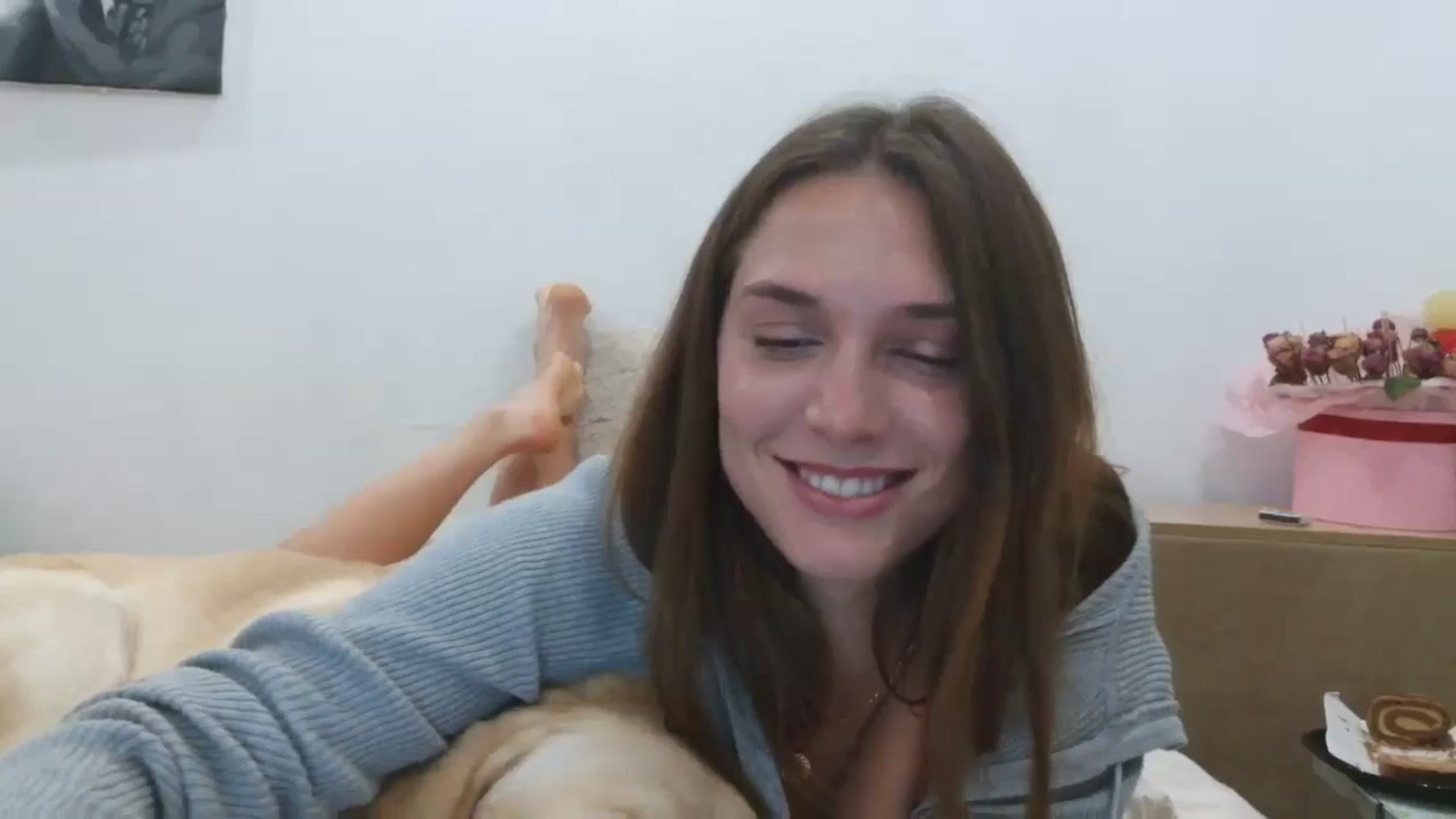 Gallery image thumbnail from HaleyReed's myfreecams stream on, 10/17/2025, 16:12 image 6 of 20