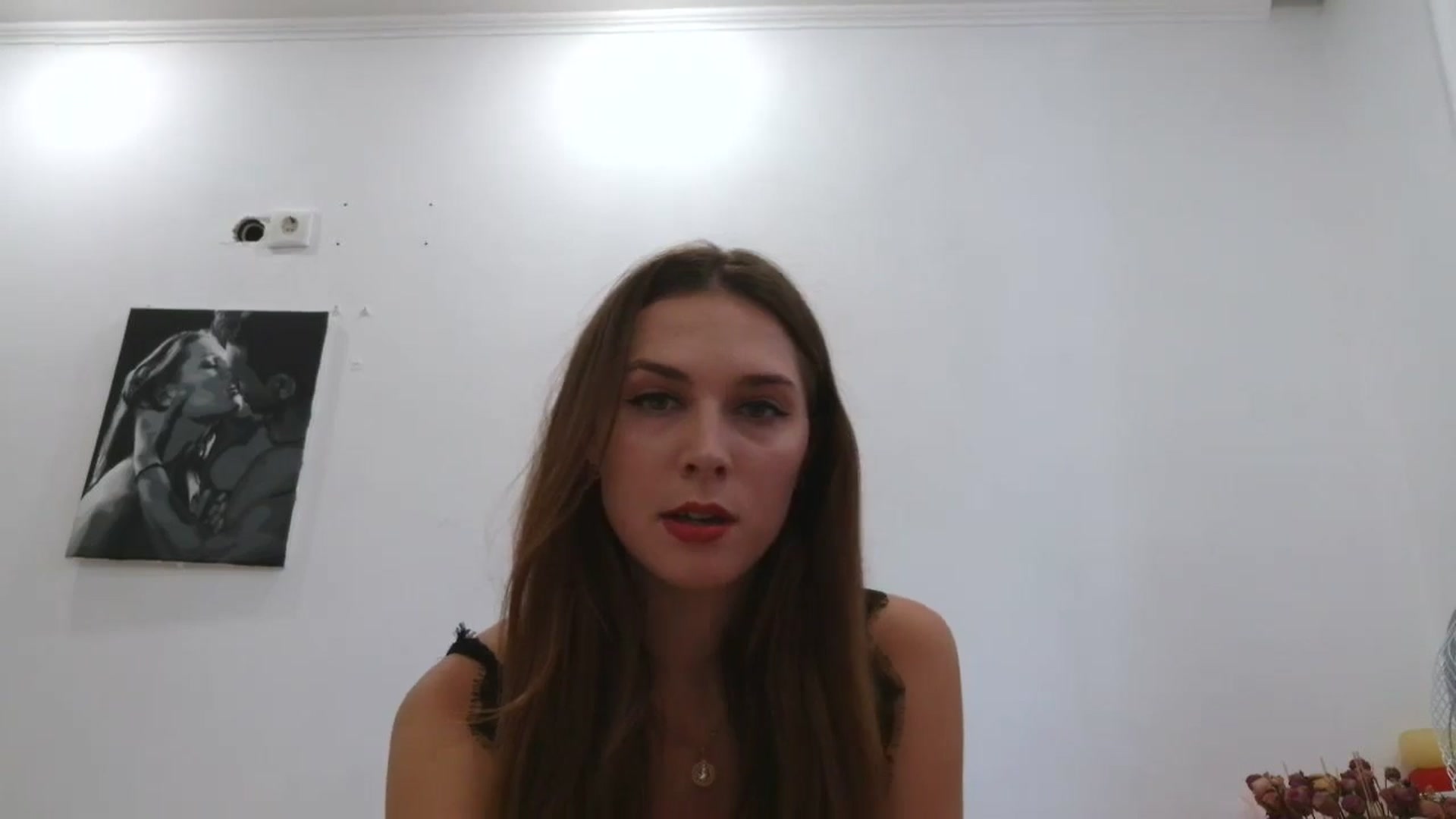 Gallery image thumbnail from HaleyReed's myfreecams stream on, 10/18/2025, 10:47 image 5 of 20