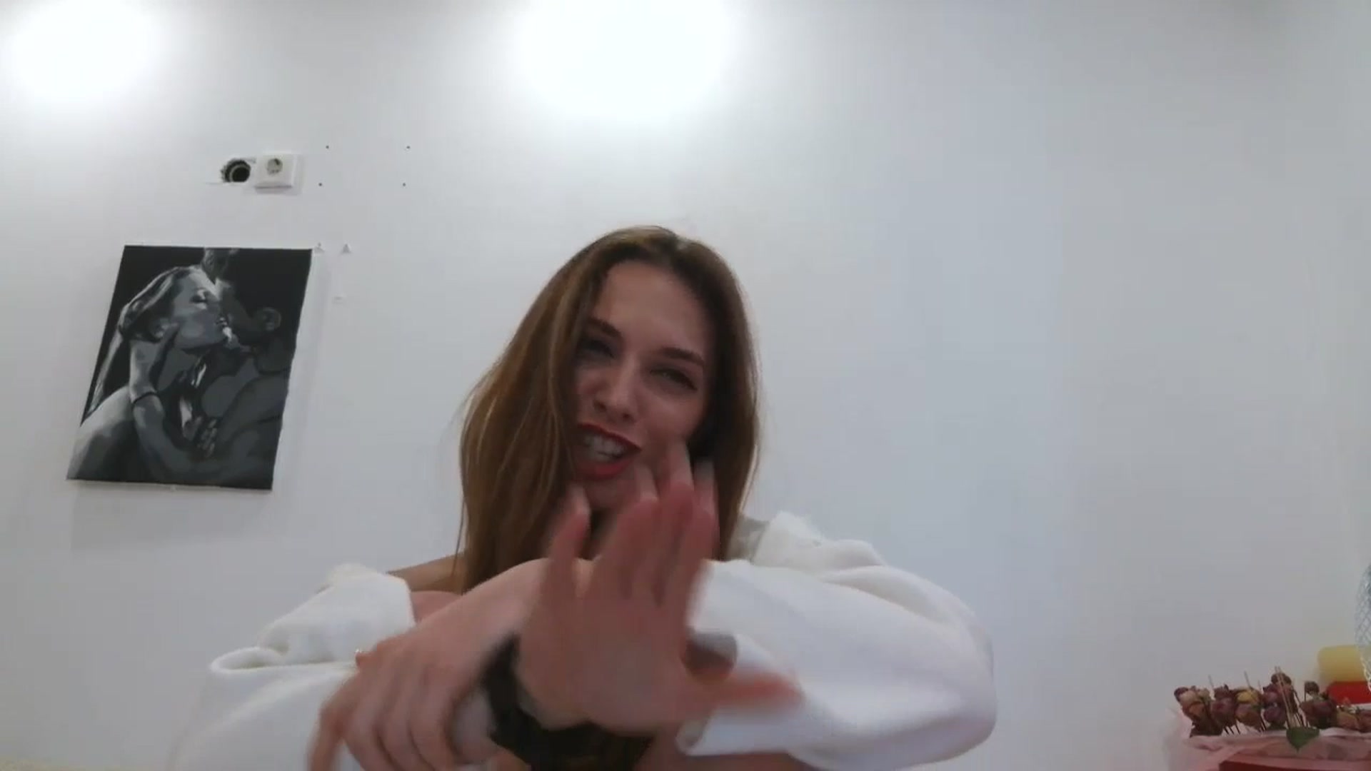 Gallery image thumbnail from HaleyReed's myfreecams stream on, 10/18/2025, 11:09 image 15 of 20