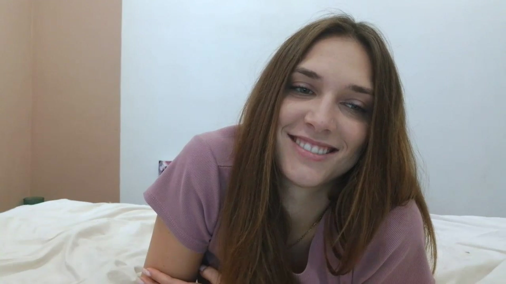 Gallery image thumbnail from HaleyReed's myfreecams stream on, 10/19/2025, 10:19 image 11 of 20
