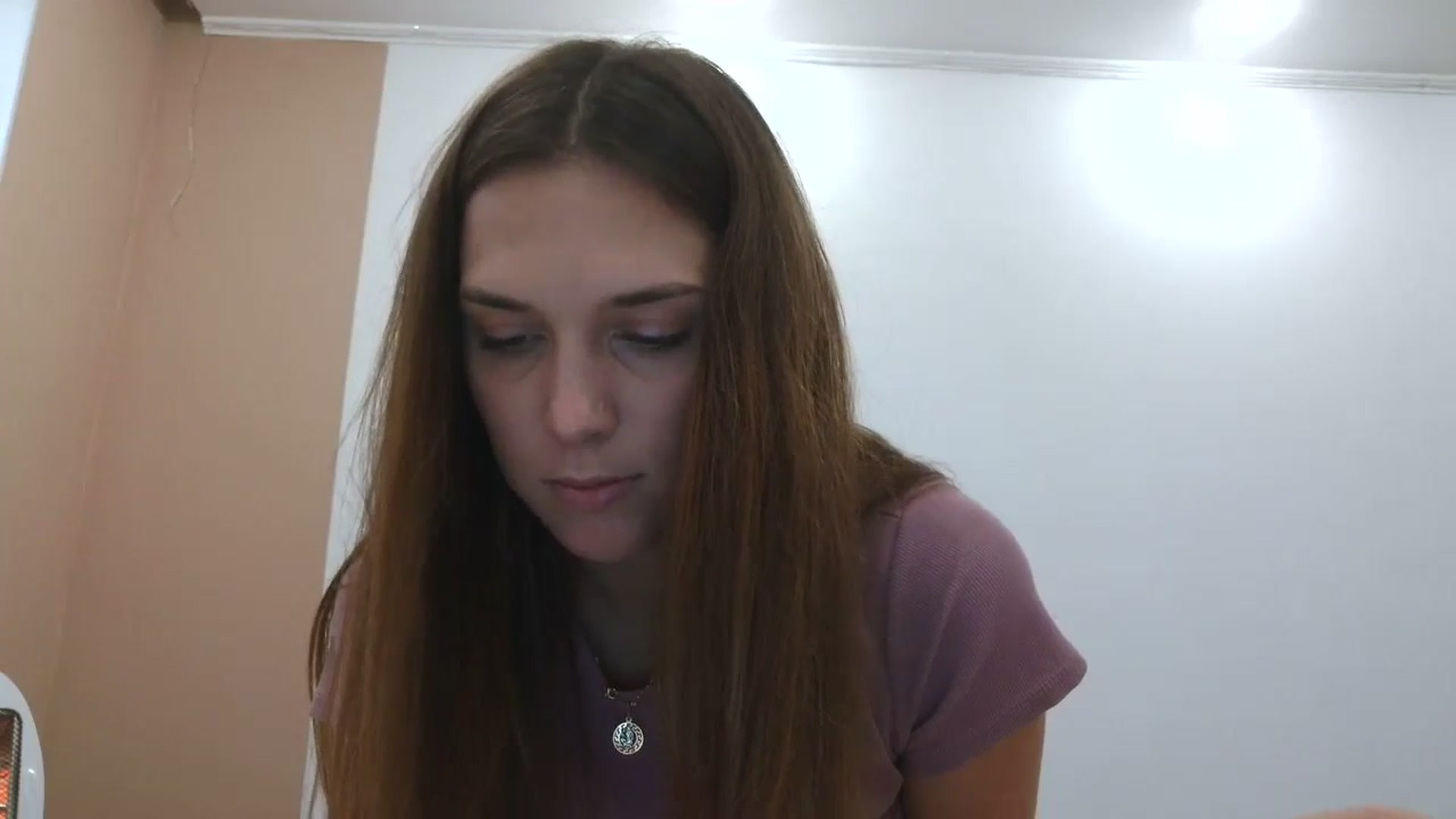 Gallery image thumbnail from HaleyReed's myfreecams stream on, 10/19/2025, 10:42 image 14 of 20