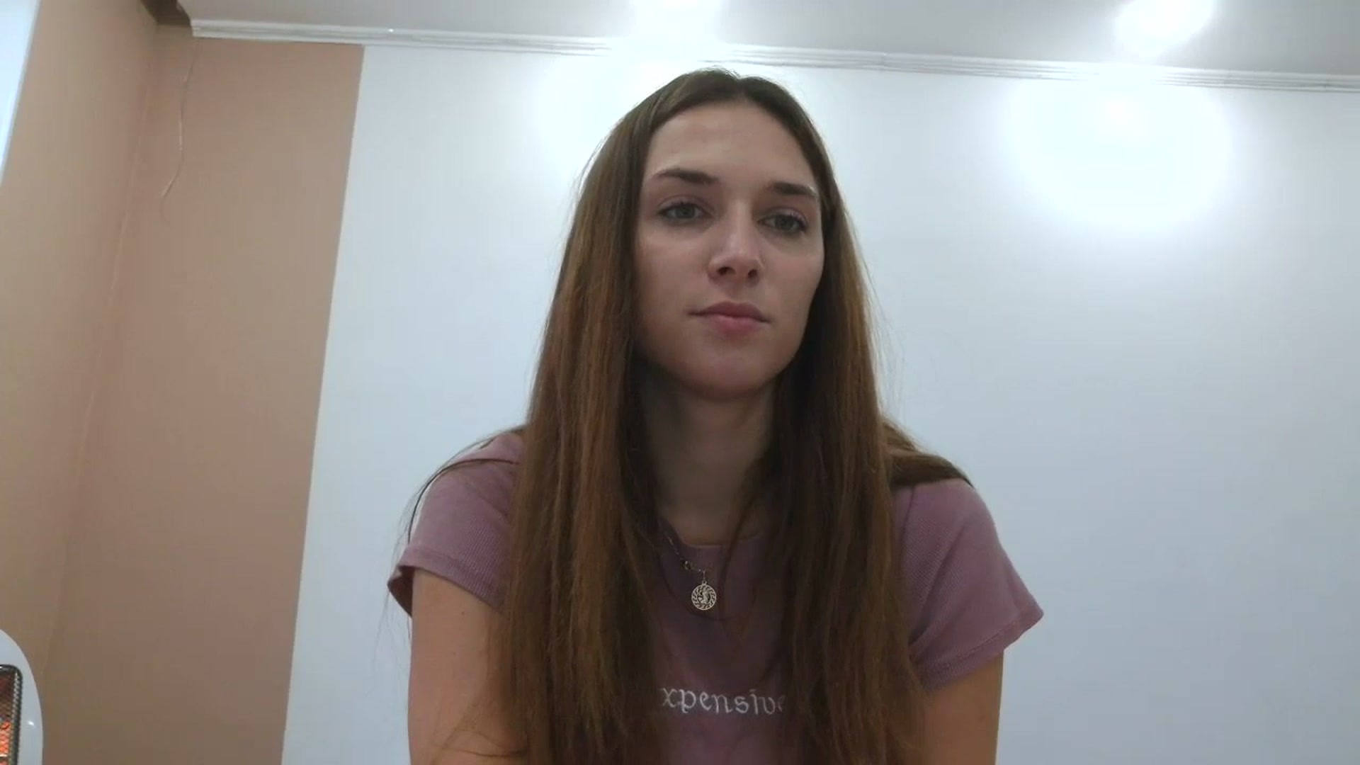 Gallery image thumbnail from HaleyReed's myfreecams stream on, 10/19/2025, 10:42 image 19 of 20