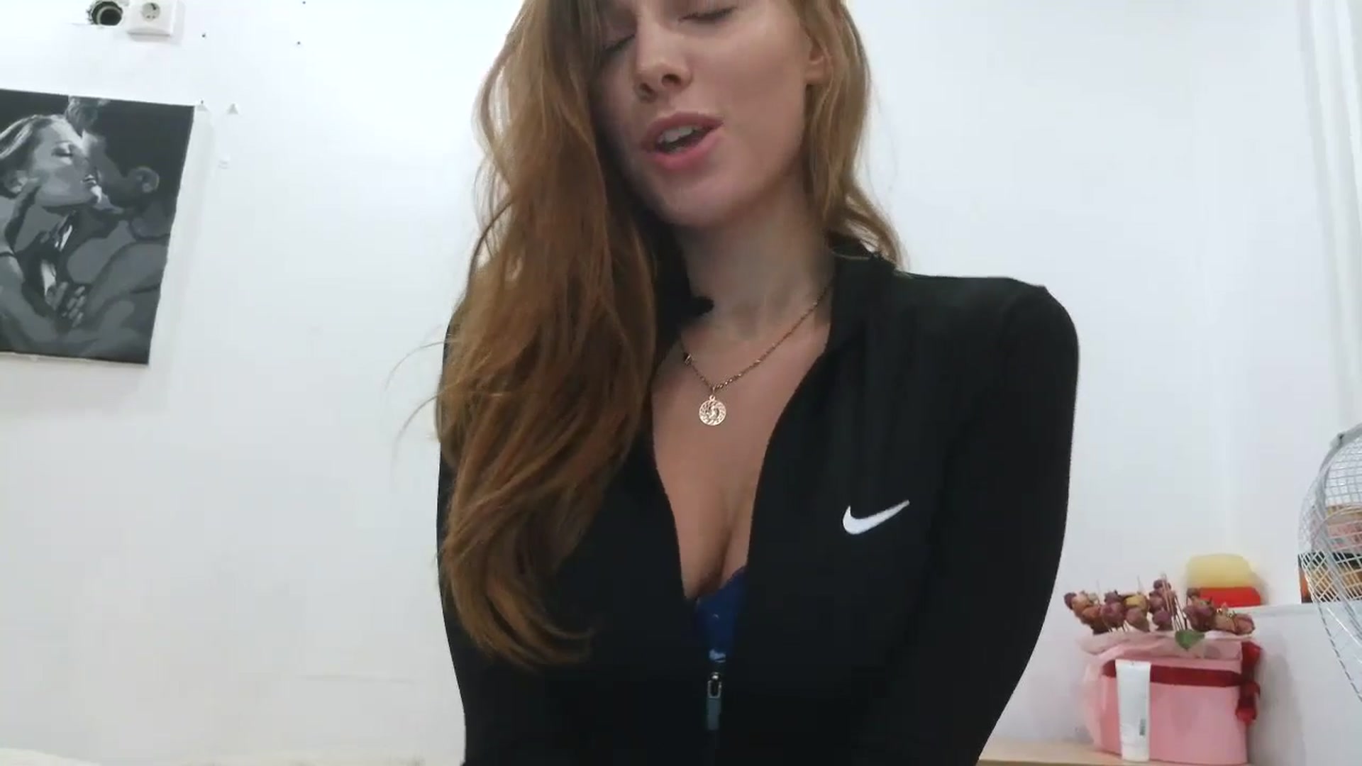 Gallery image thumbnail from HaleyReed's myfreecams stream on, 10/20/2025, 14:46 image 3 of 20