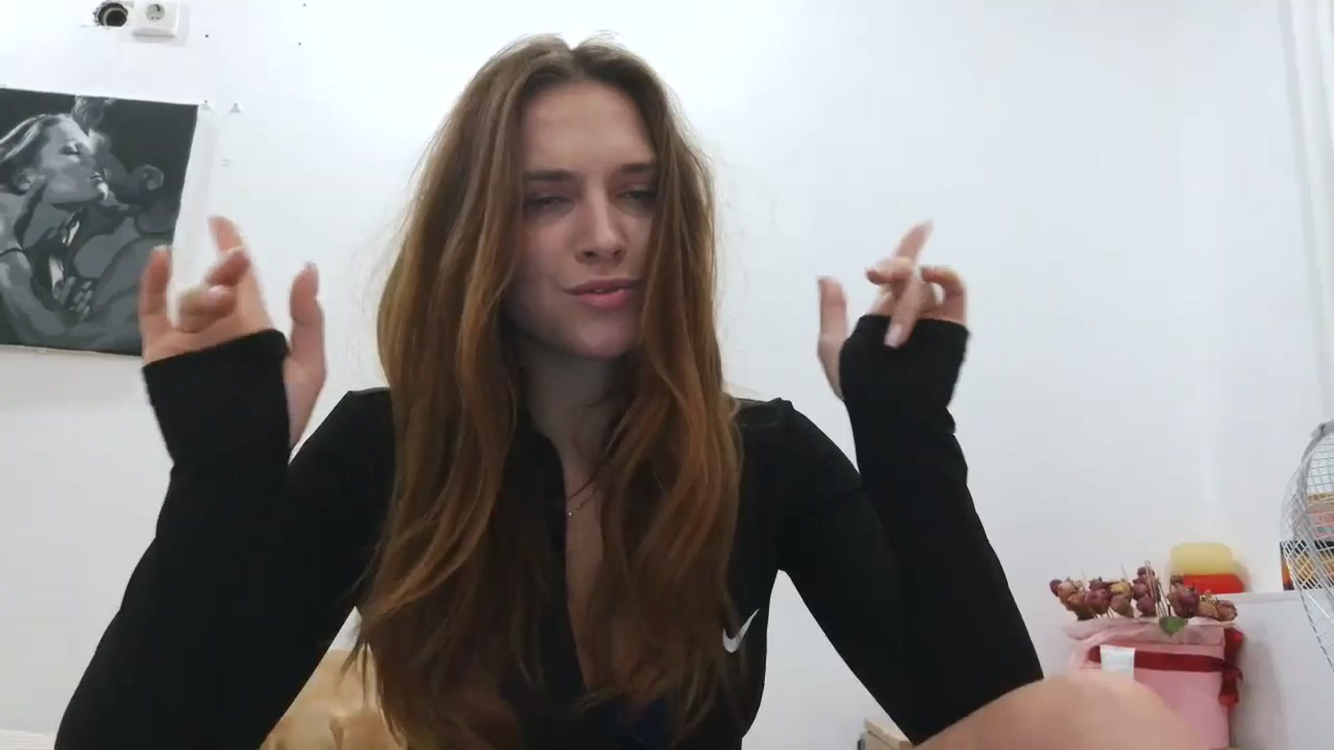 Gallery image thumbnail from HaleyReed's myfreecams stream on, 10/20/2025, 14:46 image 15 of 20