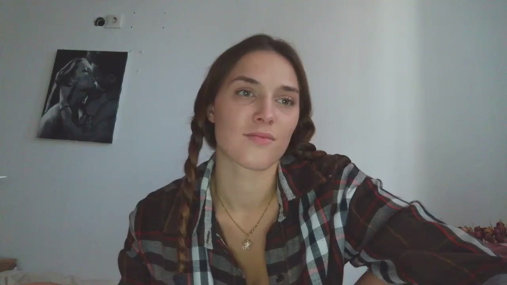 Gallery image thumbnail from HaleyReed's myfreecams stream on, 10/22/2025, 12:34 image 7 of 20