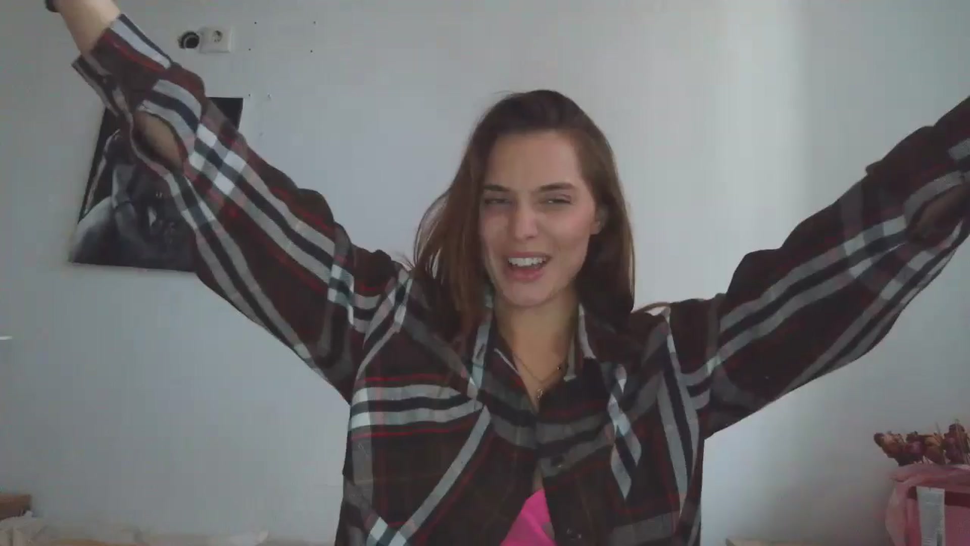 Gallery image thumbnail from HaleyReed's myfreecams stream on, 10/22/2025, 12:34 image 6 of 20