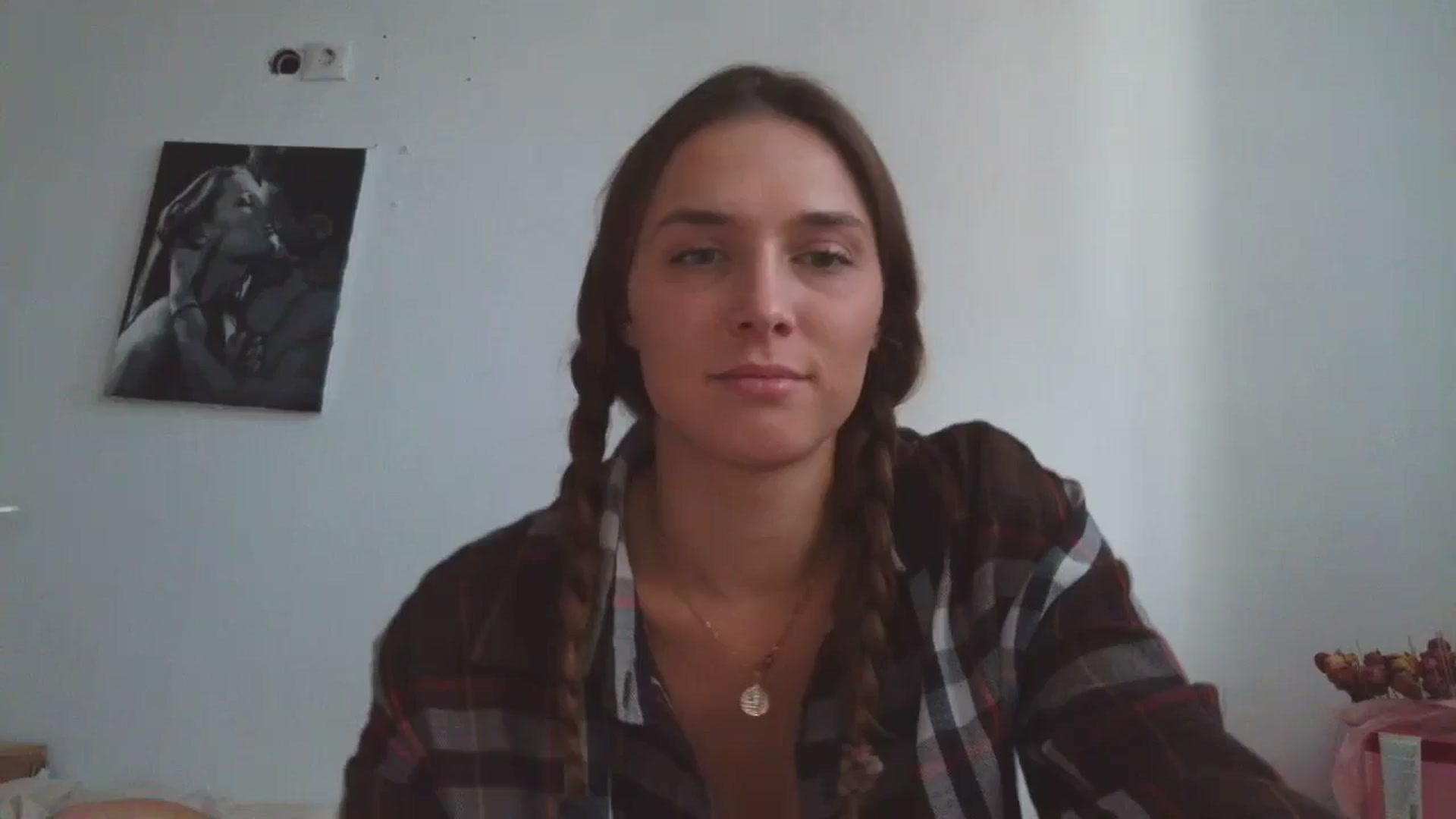 Gallery image thumbnail from HaleyReed's myfreecams stream on, 10/22/2025, 12:34 image 8 of 20