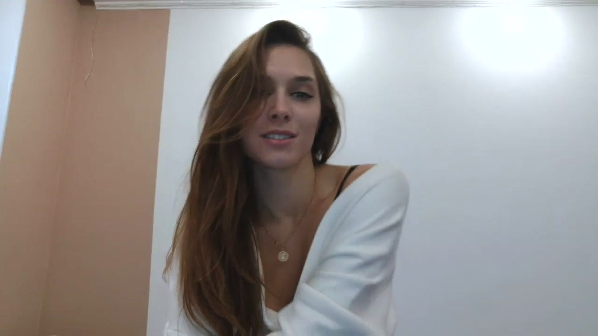 Gallery image thumbnail from HaleyReed's myfreecams stream on, 10/24/2025, 12:51 image 10 of 20