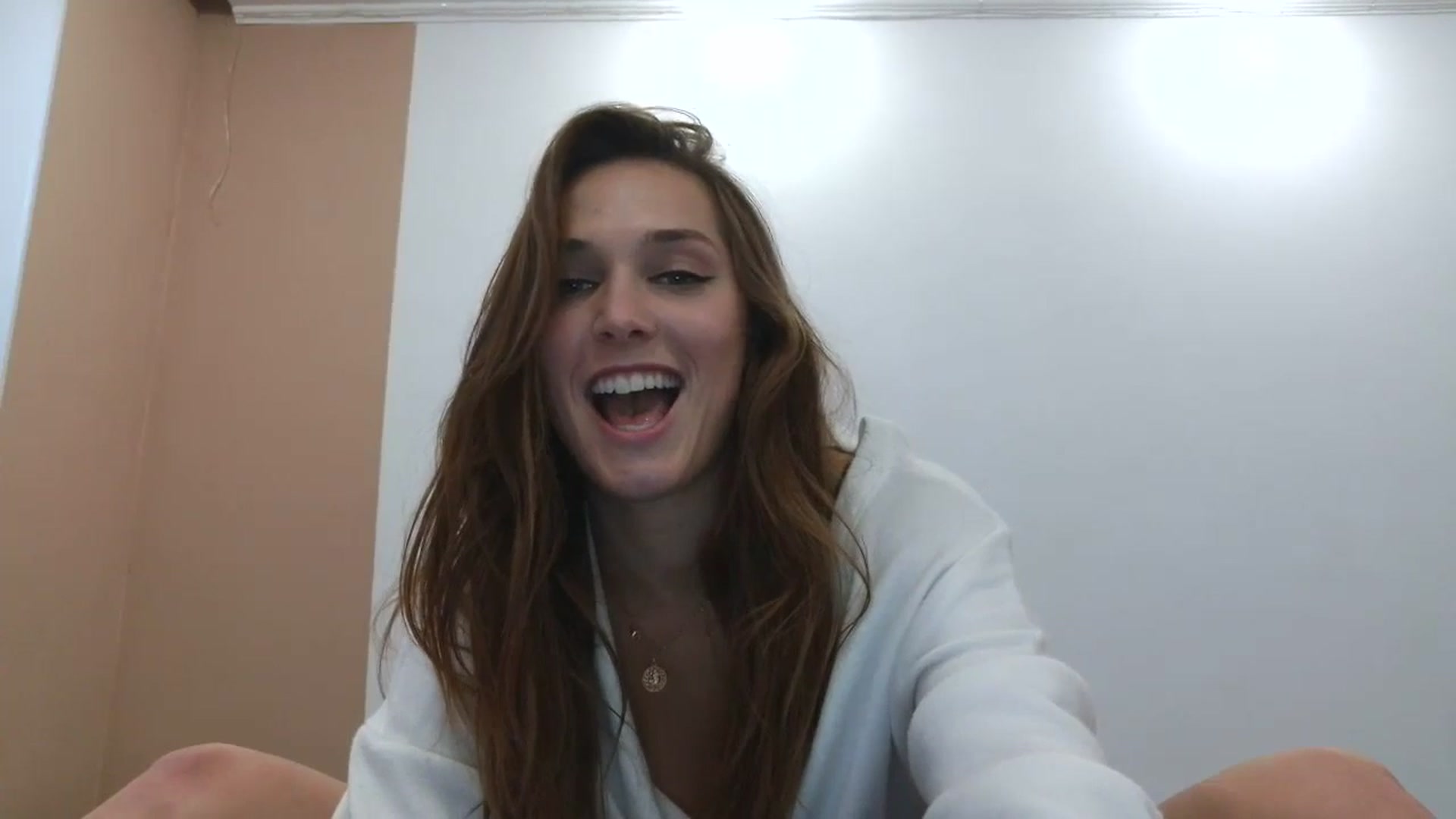 Gallery image thumbnail from HaleyReed's myfreecams stream on, 10/24/2025, 12:51 image 12 of 20