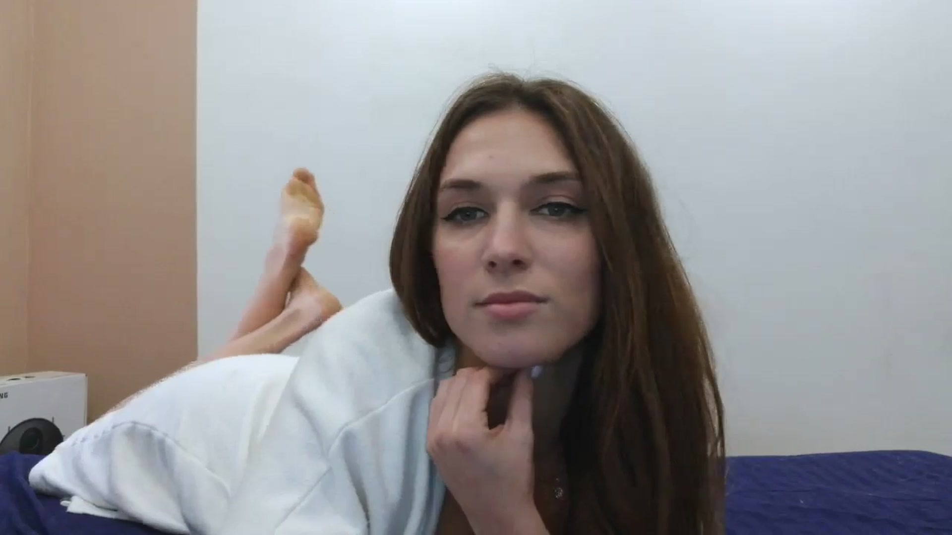 Gallery image thumbnail from HaleyReed's myfreecams stream on, 10/24/2025, 13:20 image 12 of 20