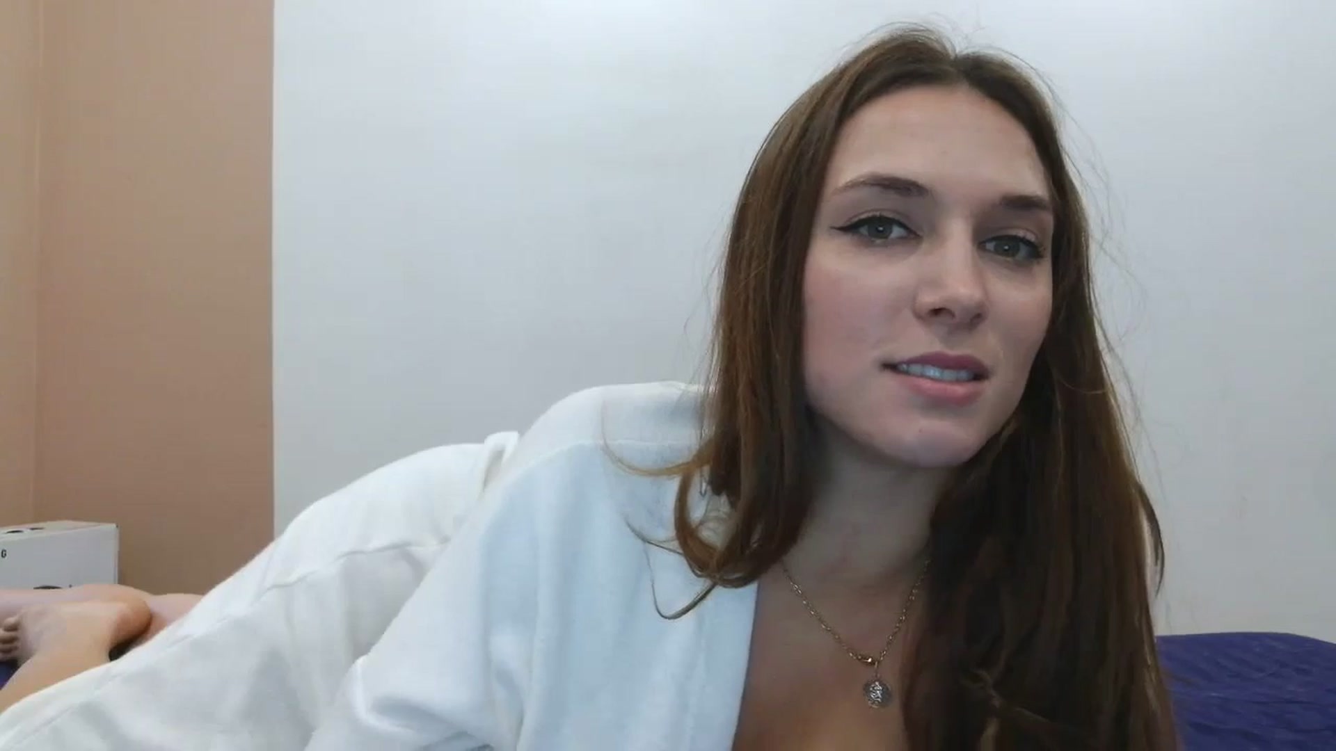 Gallery image thumbnail from HaleyReed's myfreecams stream on, 10/24/2025, 13:20 image 3 of 20