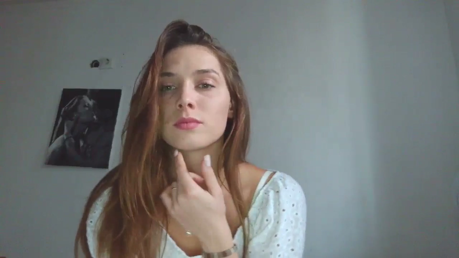 Gallery image thumbnail from HaleyReed's myfreecams stream on, 10/26/2025, 12:32 image 9 of 20