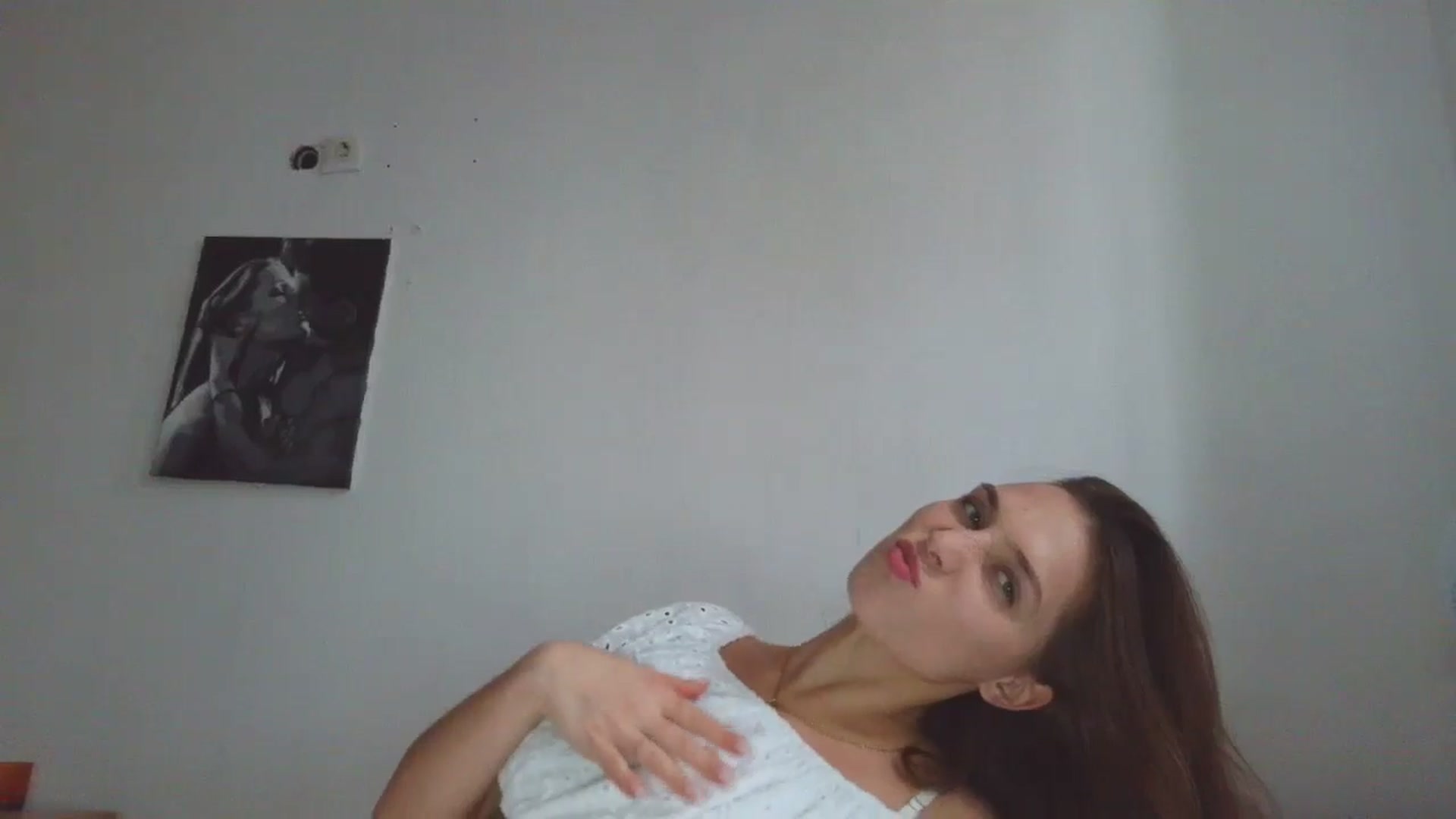 Gallery image thumbnail from HaleyReed's myfreecams stream on, 10/26/2025, 12:32 image 3 of 20