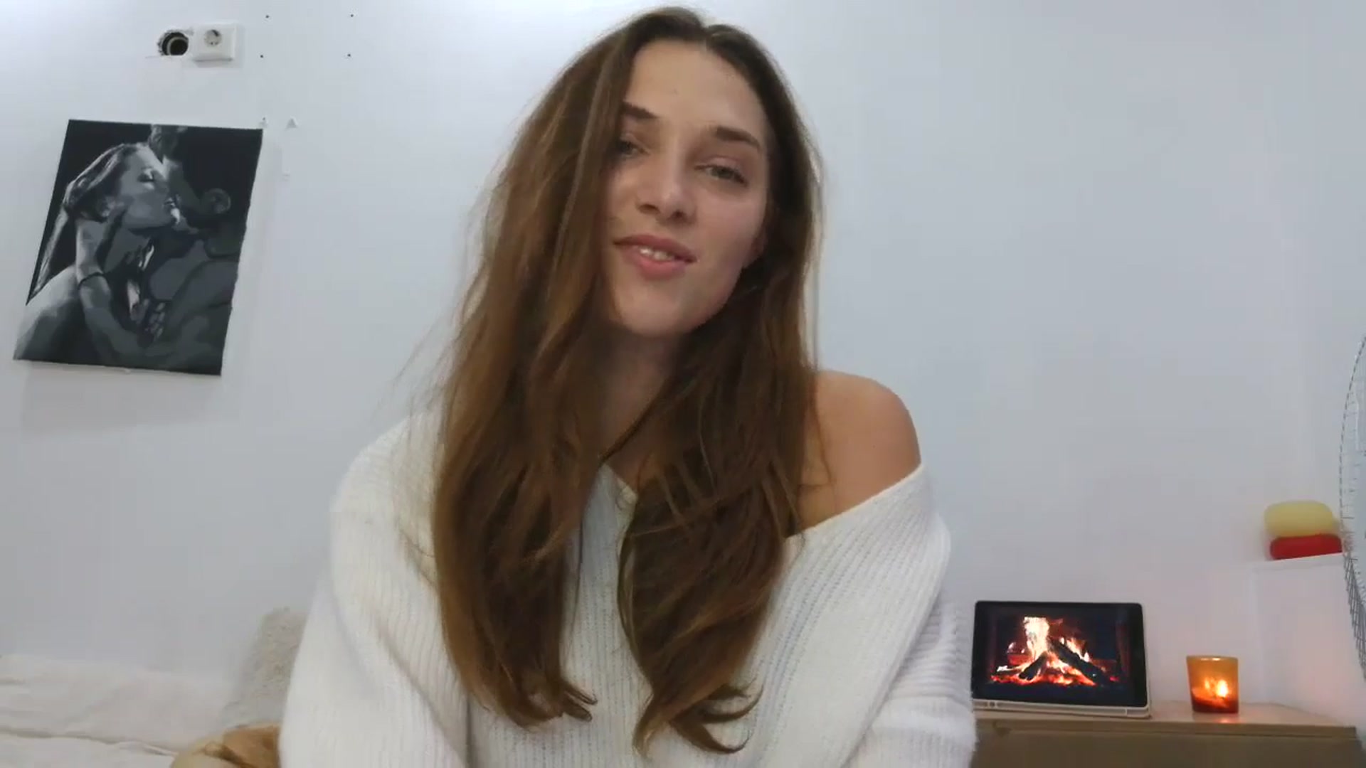Gallery image thumbnail from HaleyReed's myfreecams stream on, 10/27/2025, 12:57 image 13 of 20