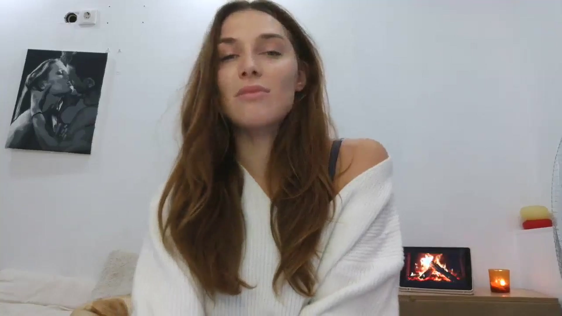 Gallery image thumbnail from HaleyReed's myfreecams stream on, 10/27/2025, 12:57 image 12 of 20