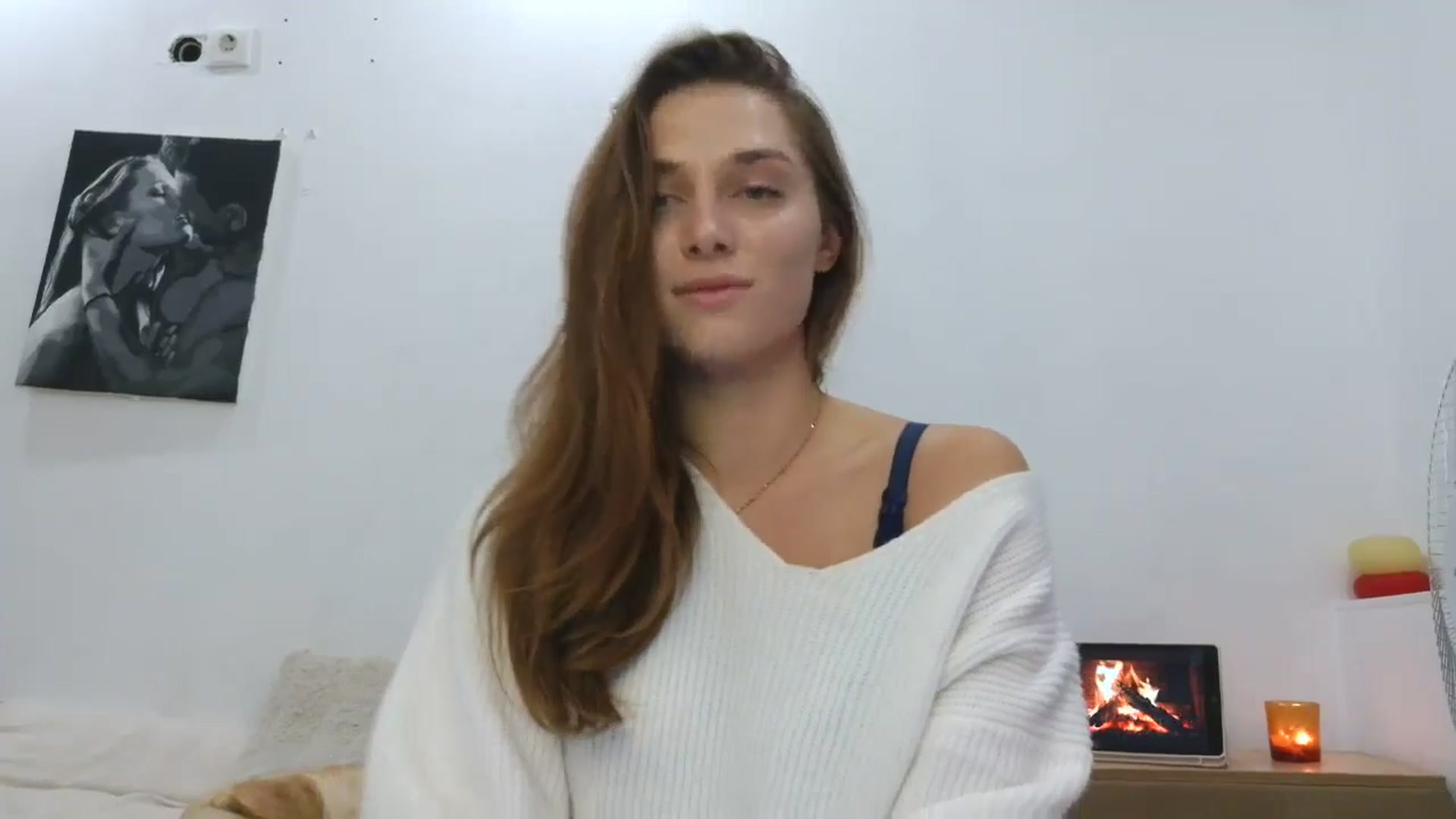 Gallery image thumbnail from HaleyReed's myfreecams stream on, 10/27/2025, 12:57 image 19 of 20