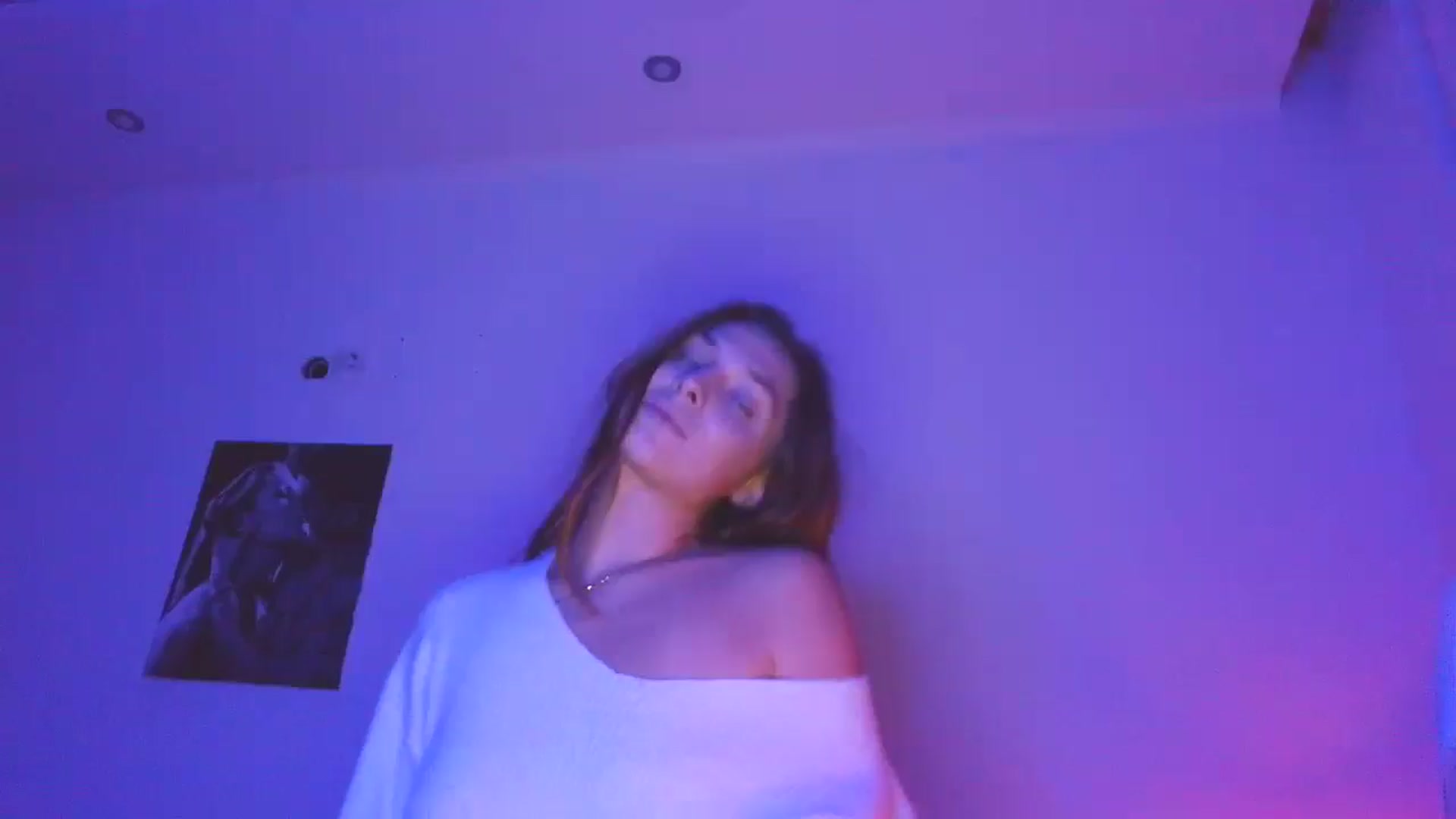 Gallery image thumbnail from HaleyReed's myfreecams stream on, 10/27/2025, 15:07 image 19 of 20
