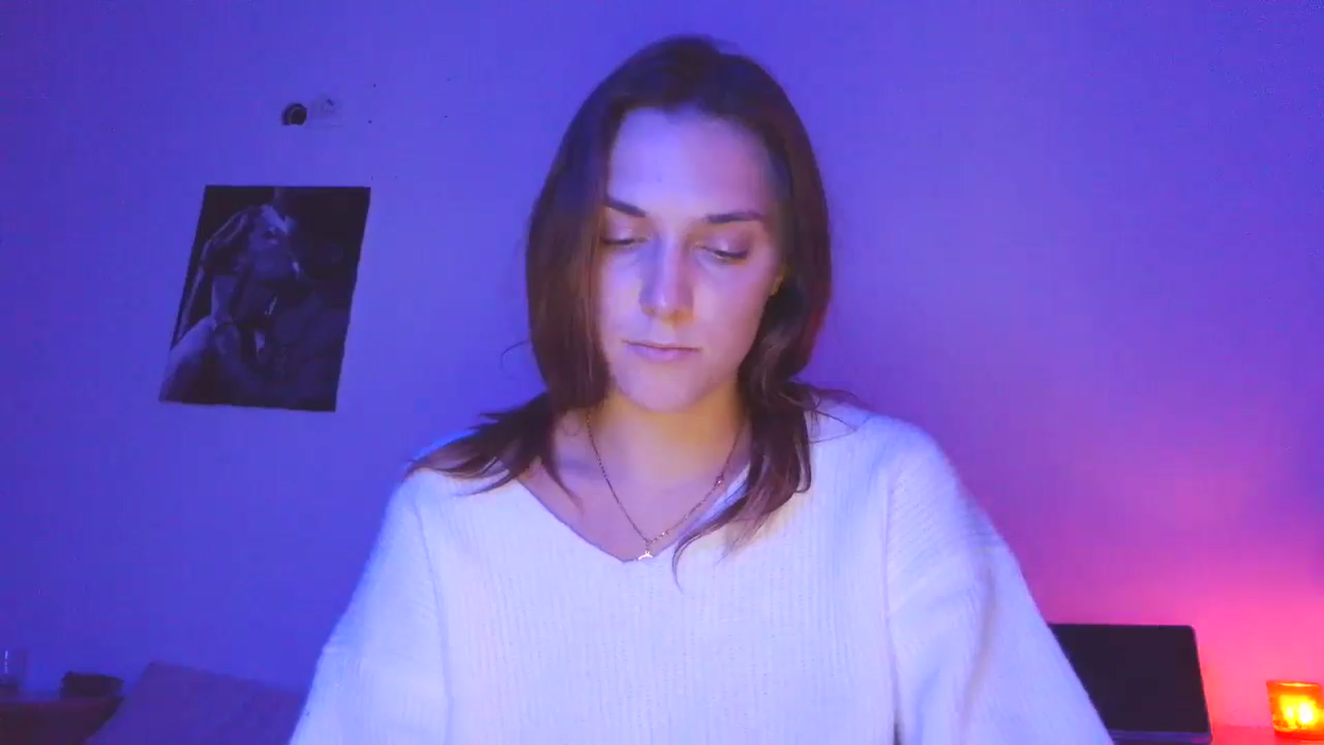 Gallery image thumbnail from HaleyReed's myfreecams stream on, 10/27/2025, 15:07 image 12 of 20