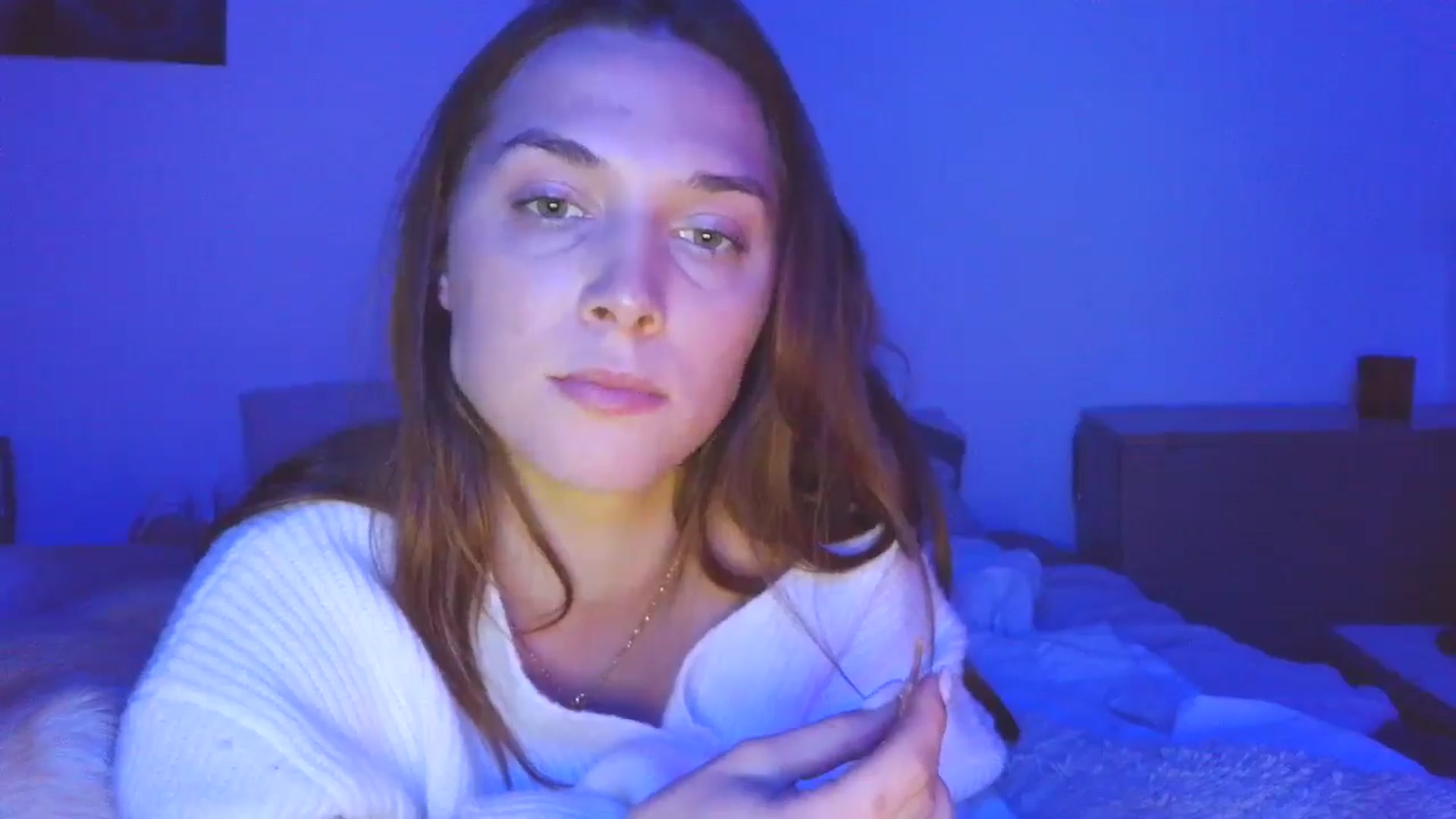 Gallery image thumbnail from HaleyReed's myfreecams stream on, 10/27/2025, 16:07 image 14 of 20