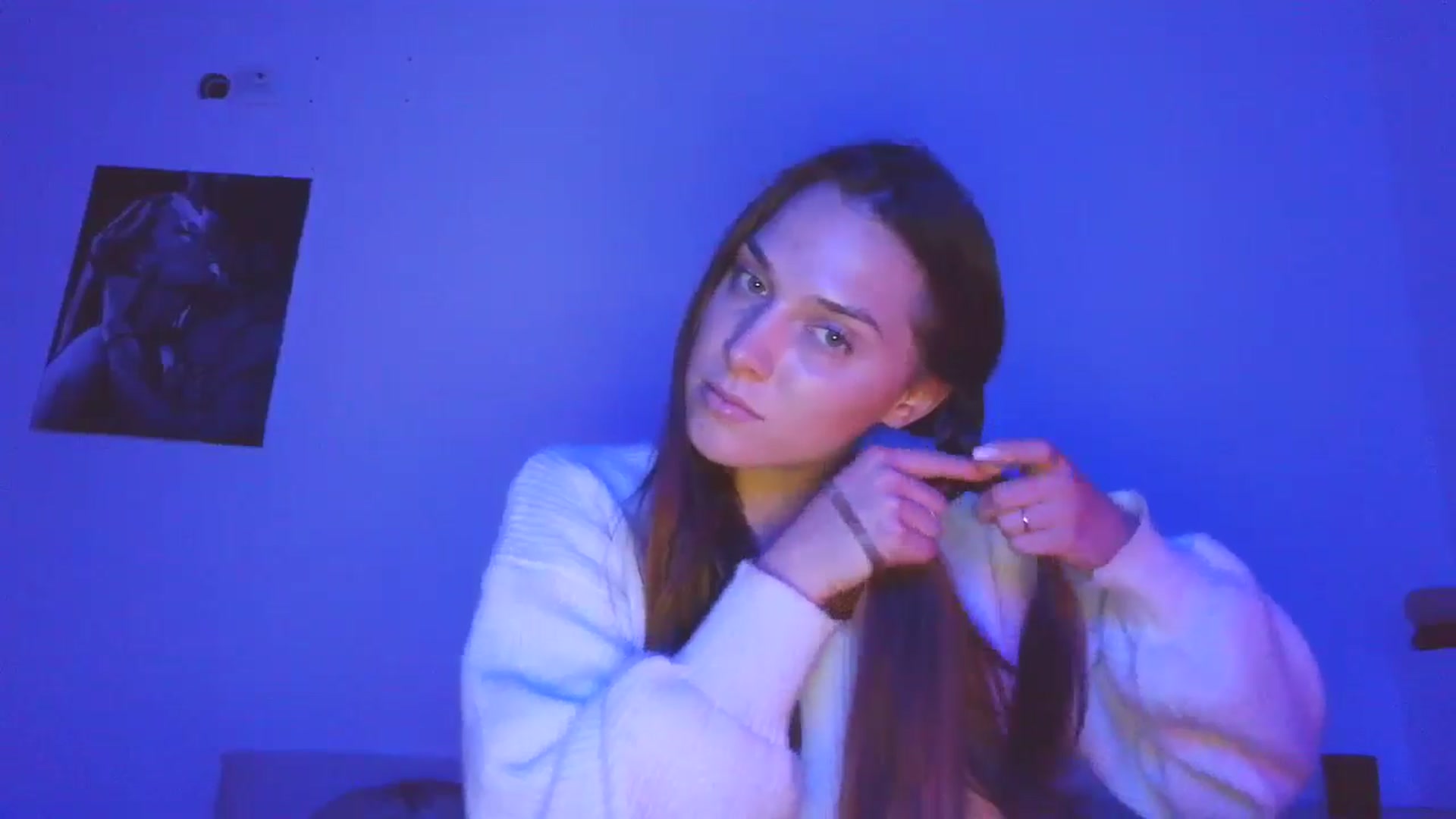 Gallery image thumbnail from HaleyReed's myfreecams stream on, 10/27/2025, 17:11 image 15 of 20