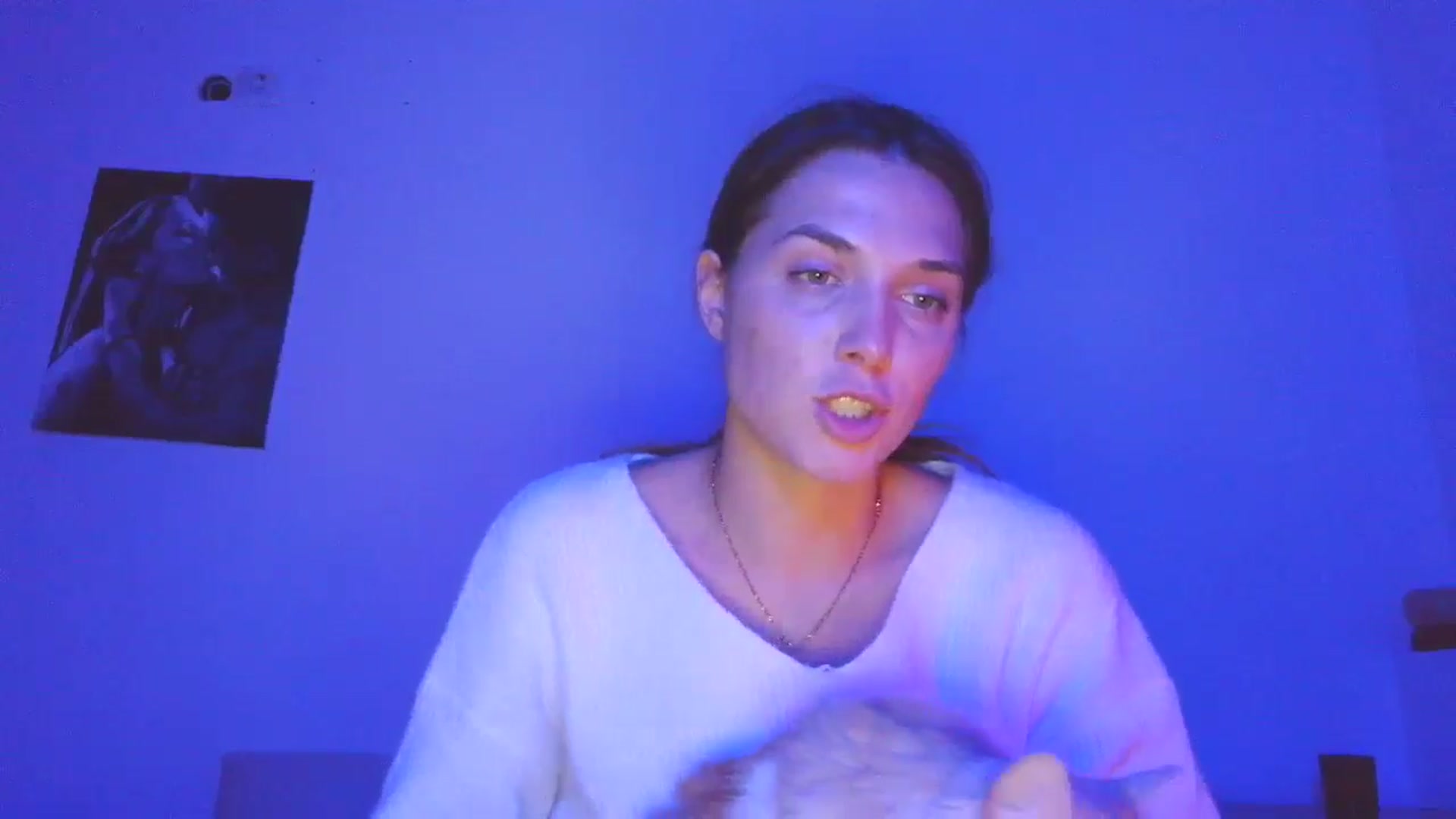 Gallery image thumbnail from HaleyReed's myfreecams stream on, 10/27/2025, 17:11 image 13 of 20