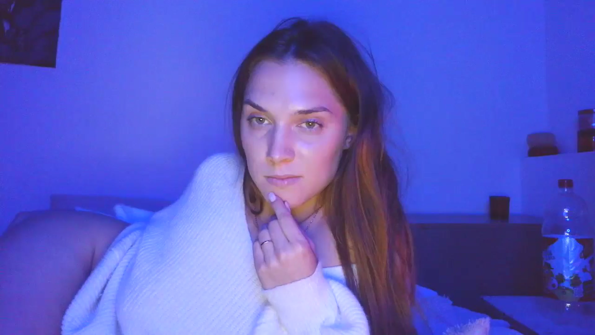 Gallery image thumbnail from HaleyReed's myfreecams stream on, 10/27/2025, 18:12 image 13 of 20