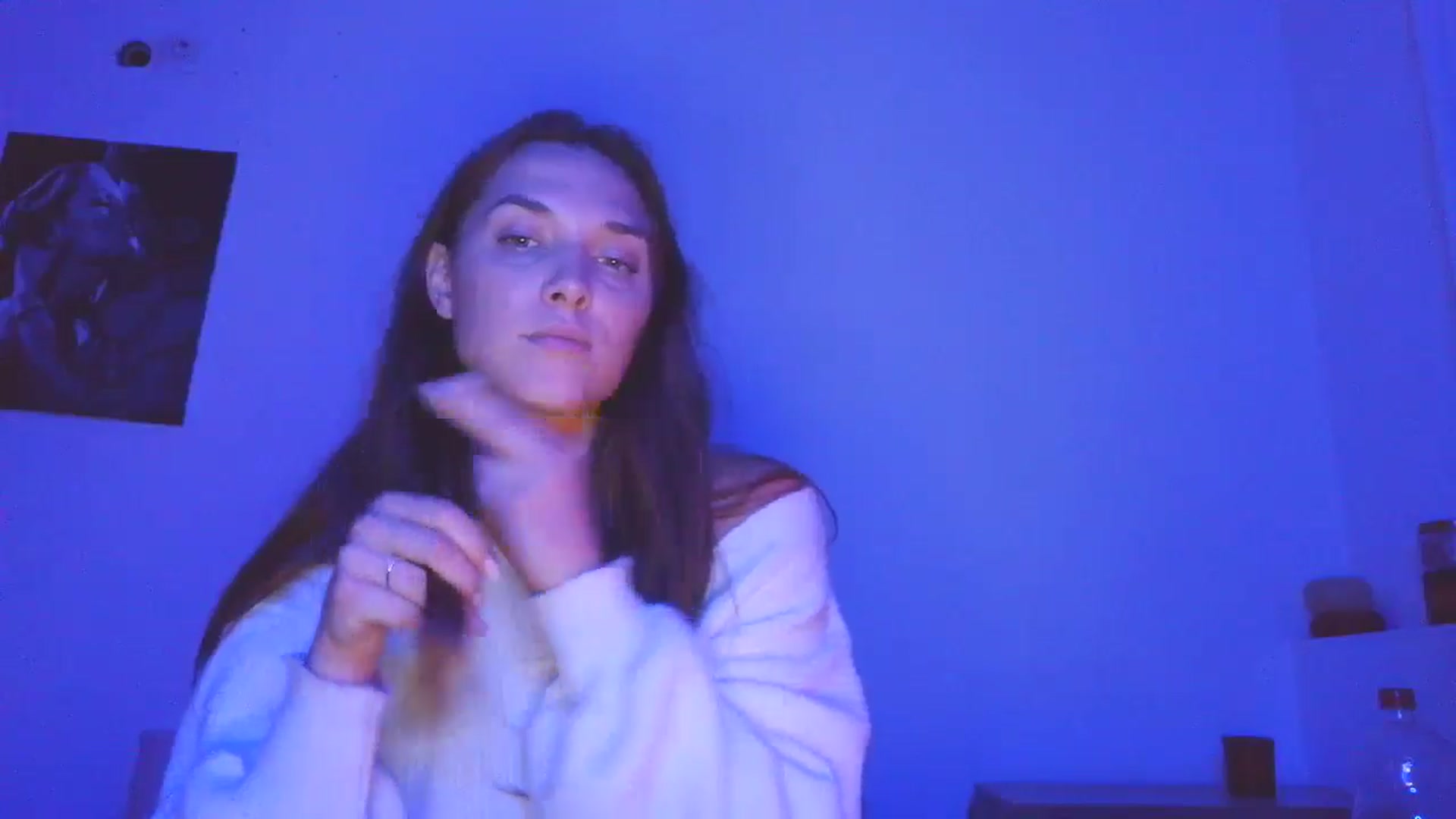 Gallery image thumbnail from HaleyReed's myfreecams stream on, 10/27/2025, 18:12 image 18 of 20