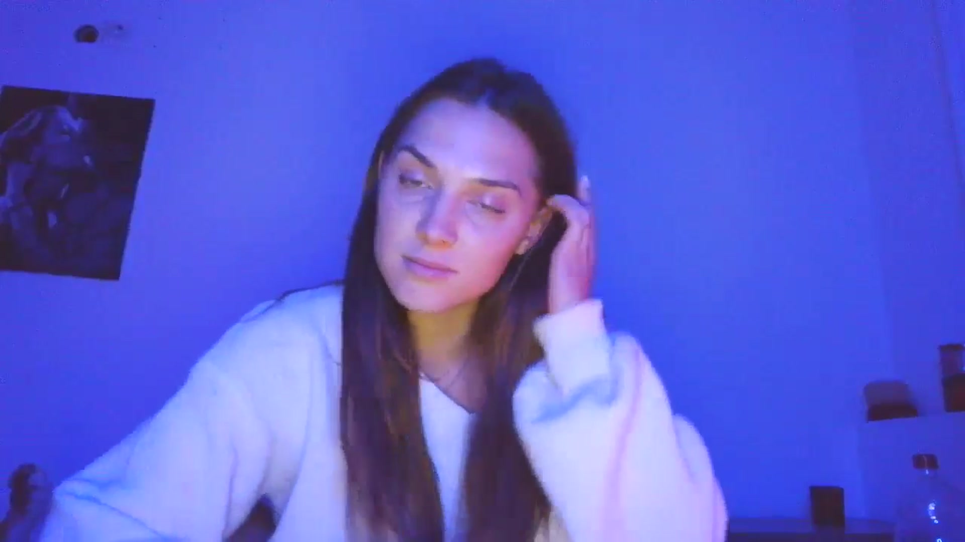 Gallery image thumbnail from HaleyReed's myfreecams stream on, 10/27/2025, 18:12 image 19 of 20