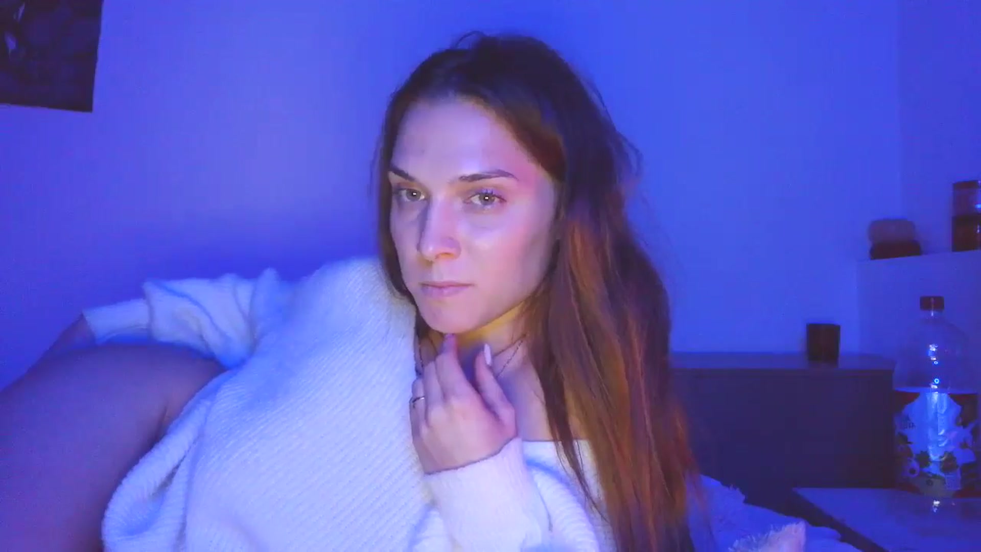 Gallery image thumbnail from HaleyReed's myfreecams stream on, 10/27/2025, 18:12 image 15 of 20