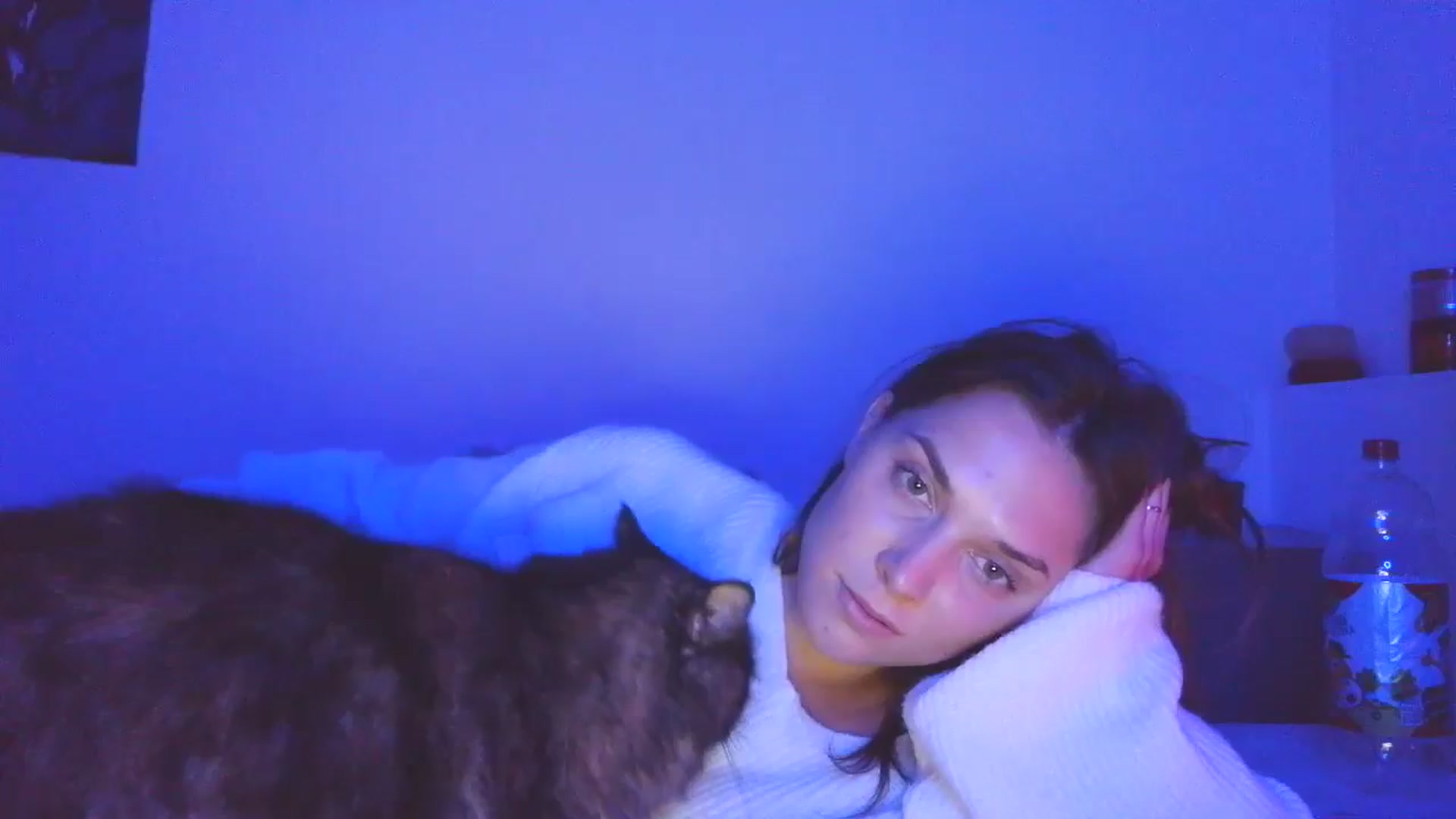Gallery image thumbnail from HaleyReed's myfreecams stream on, 10/27/2025, 18:12 image 12 of 20