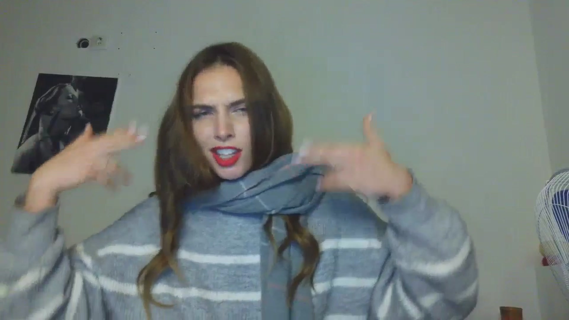 Gallery image thumbnail from HaleyReed's myfreecams stream on, 10/29/2025, 15:12 image 12 of 20