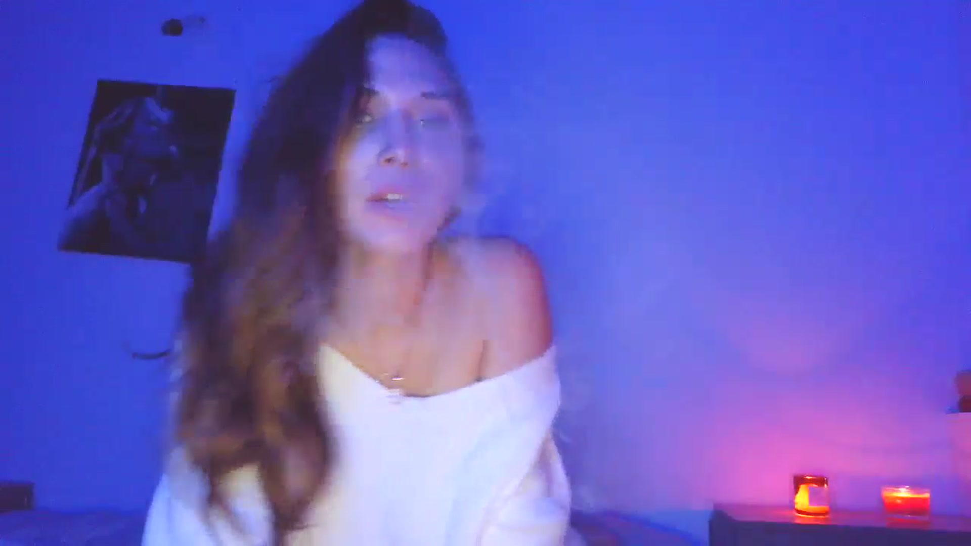 Gallery image thumbnail from HaleyReed's myfreecams stream on, 10/30/2025, 15:50 image 18 of 20