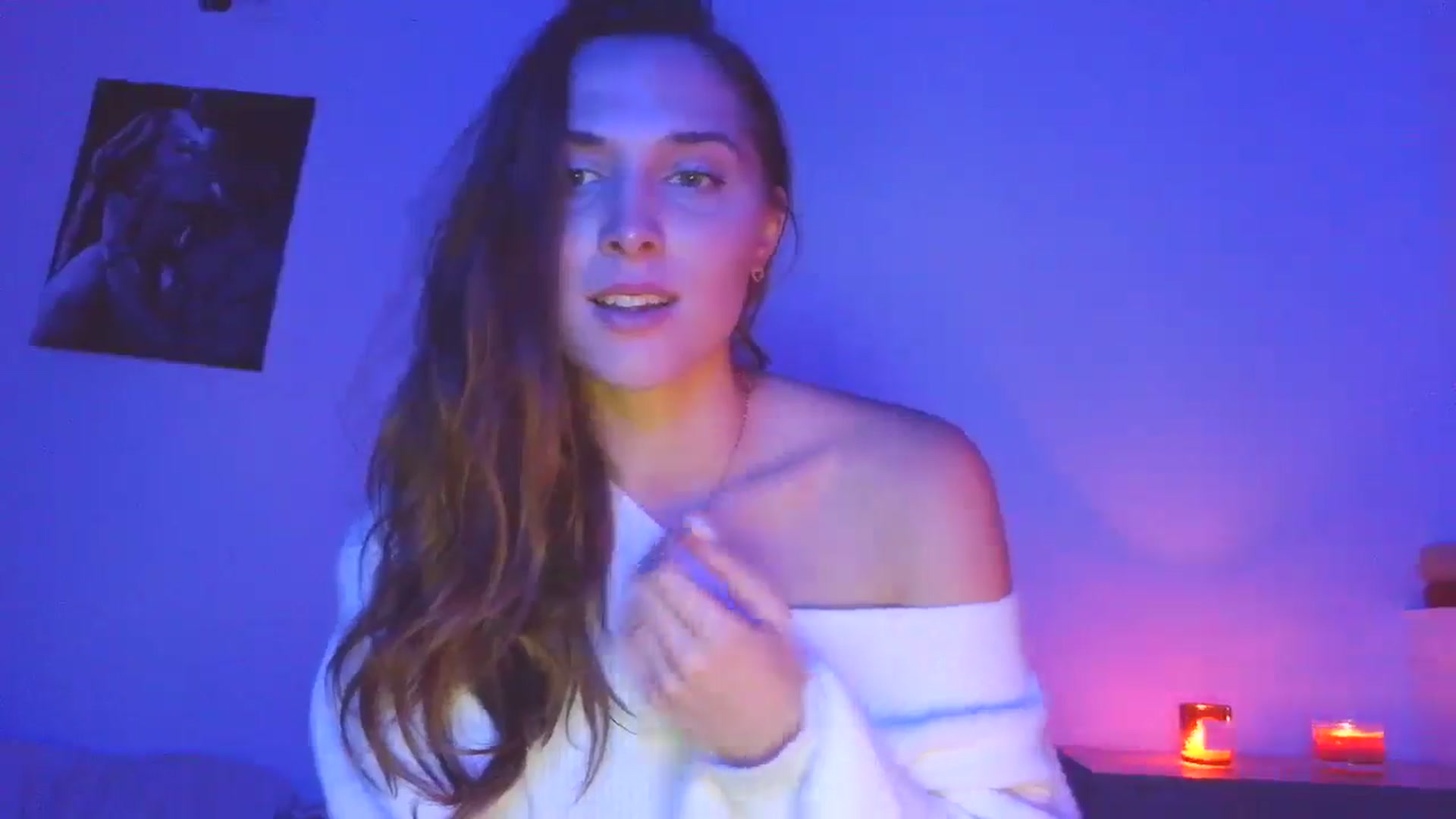Gallery image thumbnail from HaleyReed's myfreecams stream on, 10/30/2025, 16:43 image 7 of 20