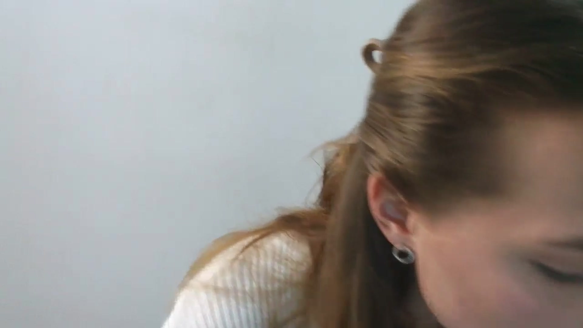 Gallery image thumbnail from HaleyReed's myfreecams stream on, 10/30/2025, 17:08 image 14 of 20