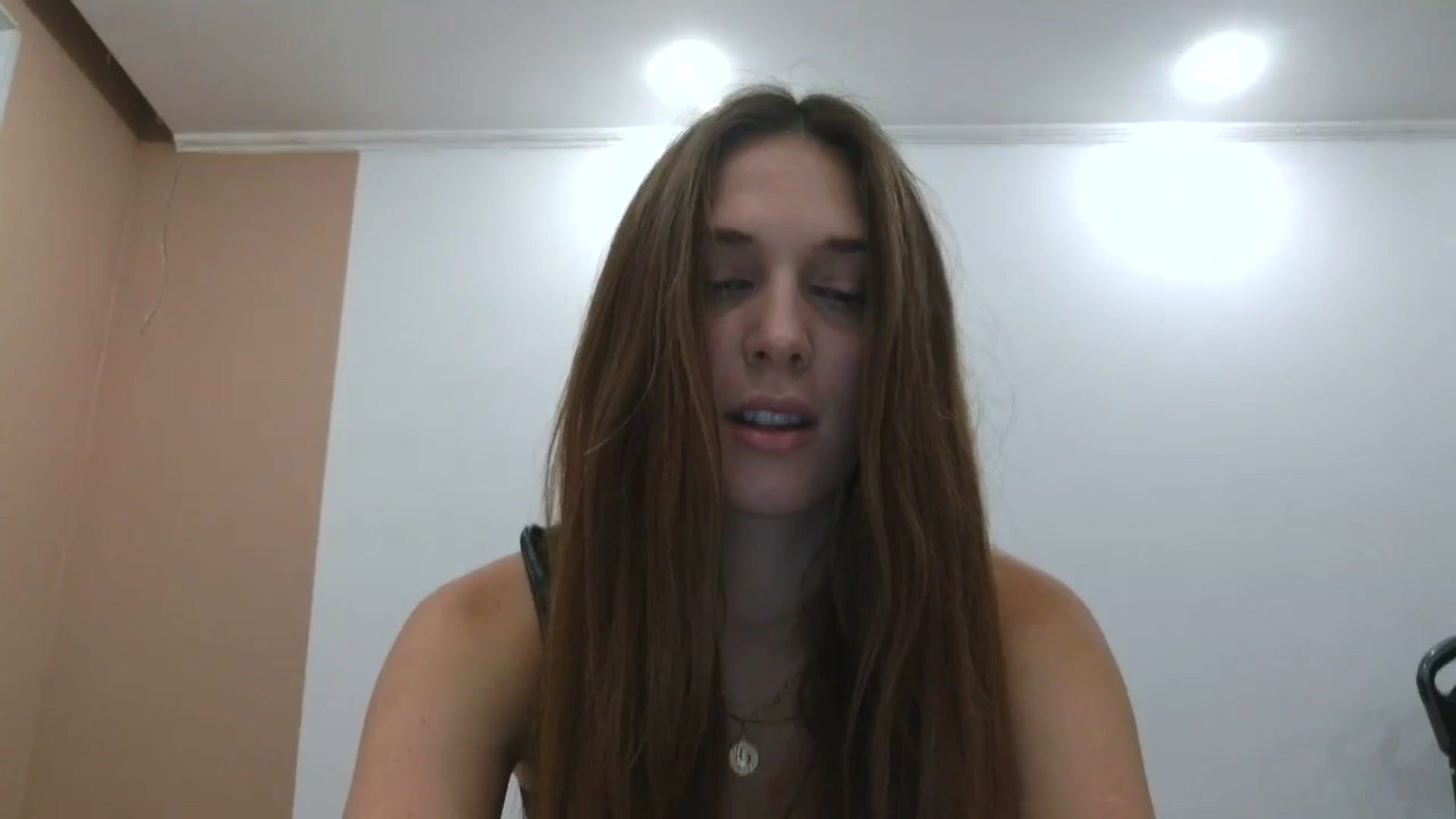 Gallery image thumbnail from HaleyReed's myfreecams stream on, 10/31/2025, 13:37 image 12 of 20