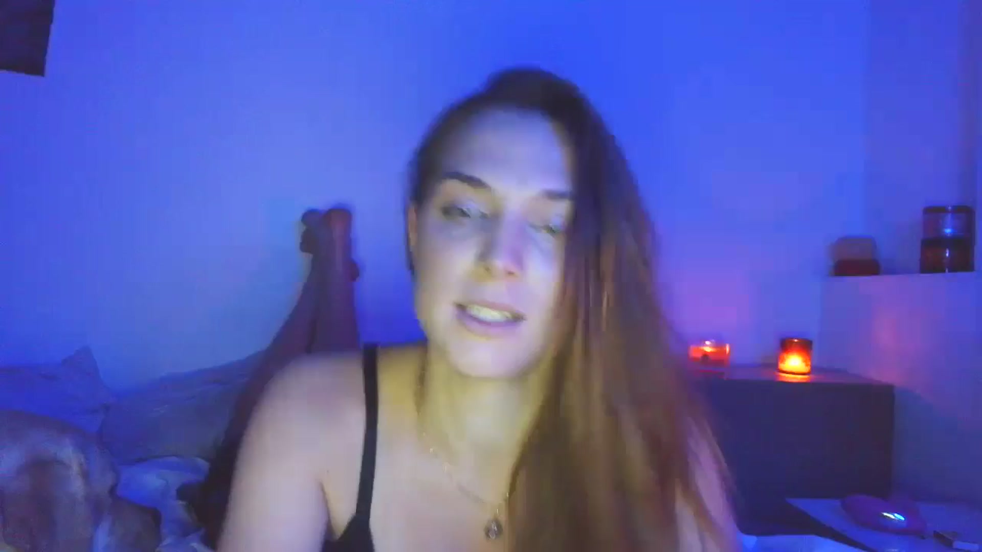 Gallery image thumbnail from HaleyReed's myfreecams stream on, 10/31/2025, 15:03 image 19 of 20
