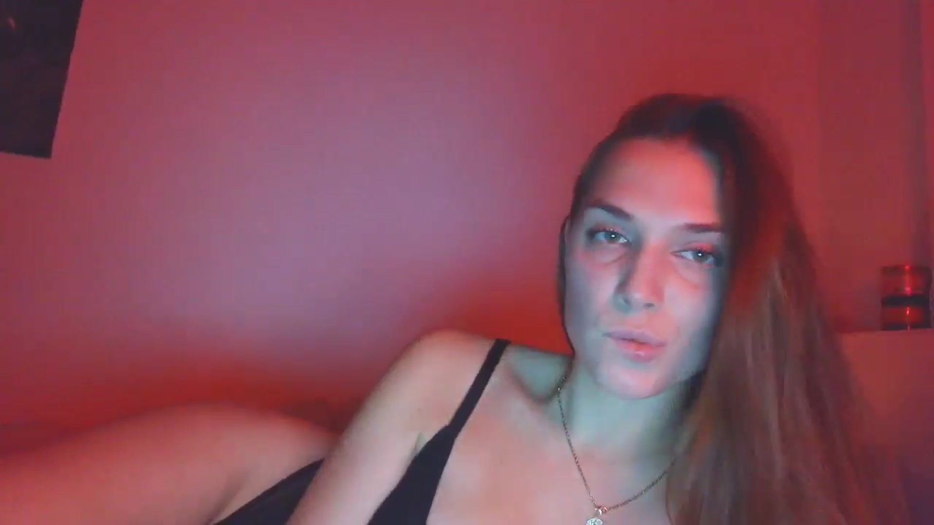 Gallery image thumbnail from HaleyReed's myfreecams stream on, 10/31/2025, 15:03 image 10 of 20