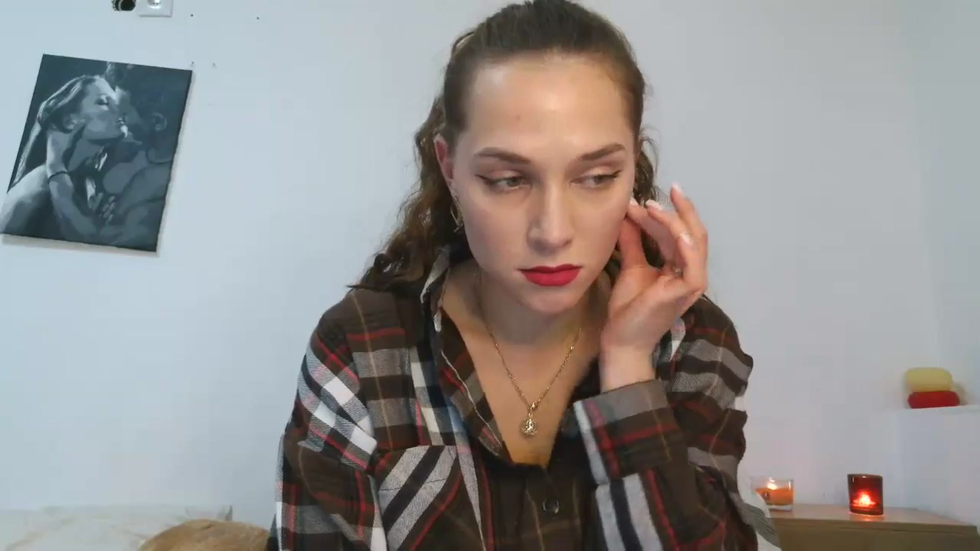 Gallery image thumbnail from HaleyReed's myfreecams stream on, 10/31/2025, 18:29 image 13 of 20