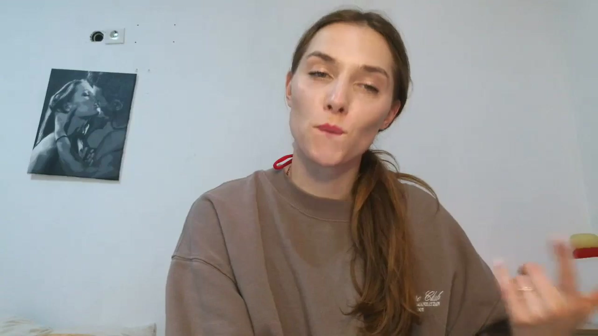 Gallery image thumbnail from HaleyReed's myfreecams stream on, 11/02/2025, 17:09 image 19 of 20